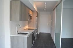 28 Wellesley St E, #405
