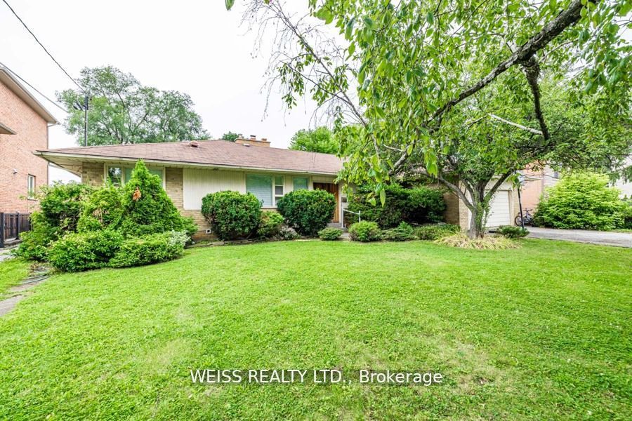 24 Lowesmoor Ave