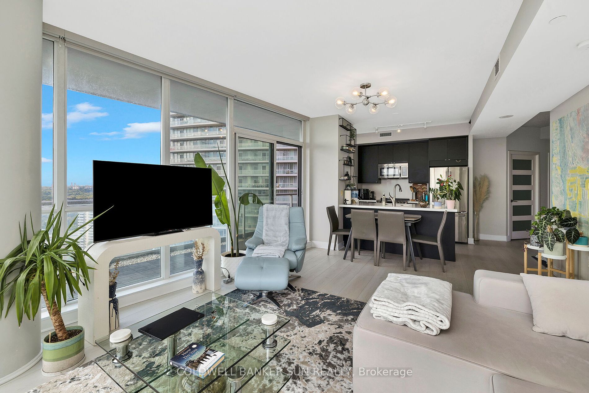 62 Forest Manor Rd, #1909