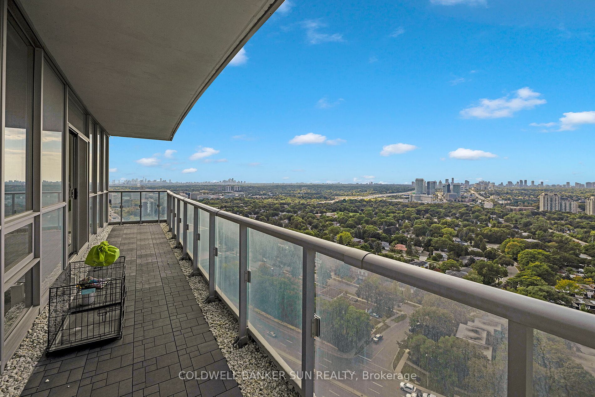 62 Forest Manor Rd, #1909