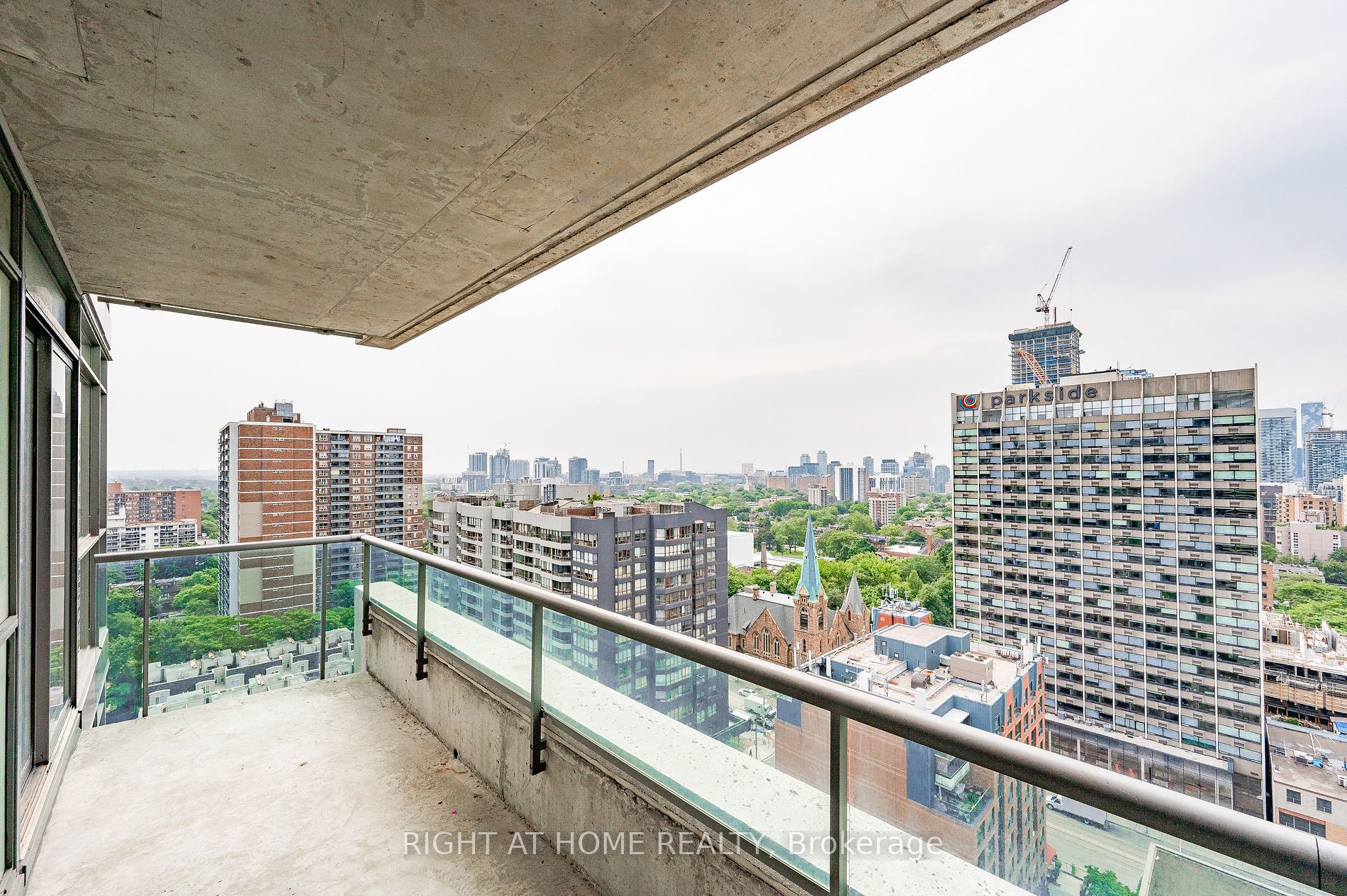 281 Mutual St, #1701
