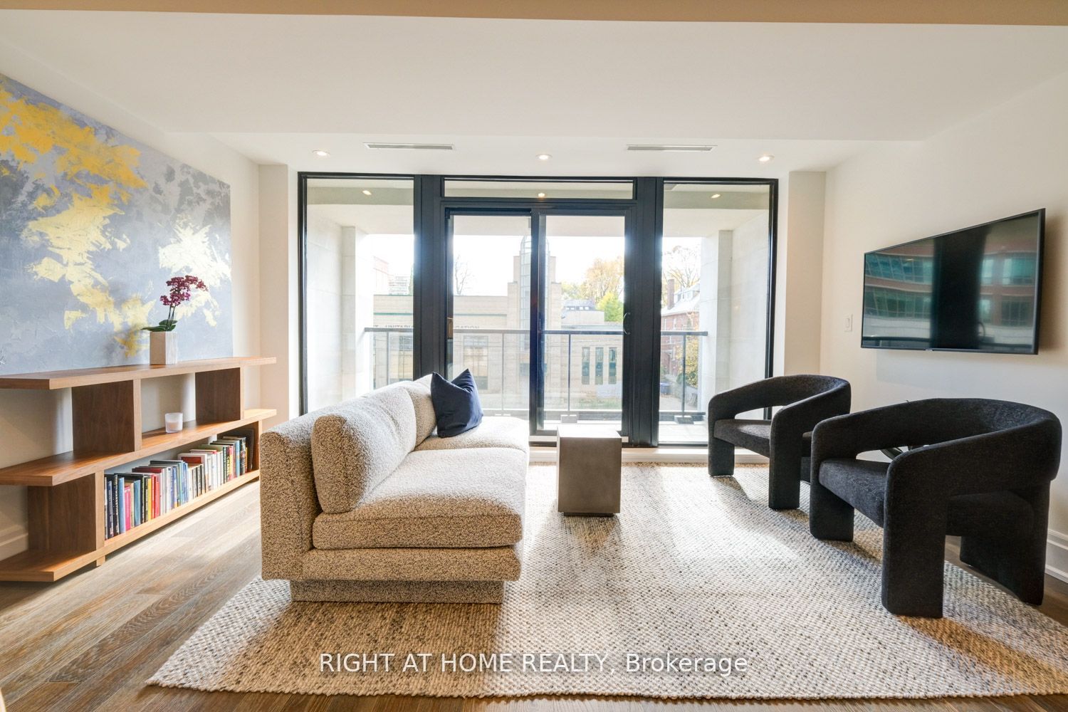 1 Forest Hill Road, #201