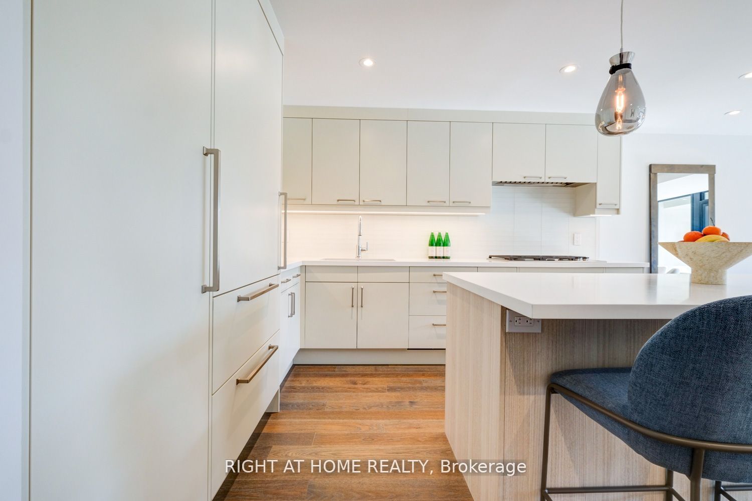 1 Forest Hill Road, #201
