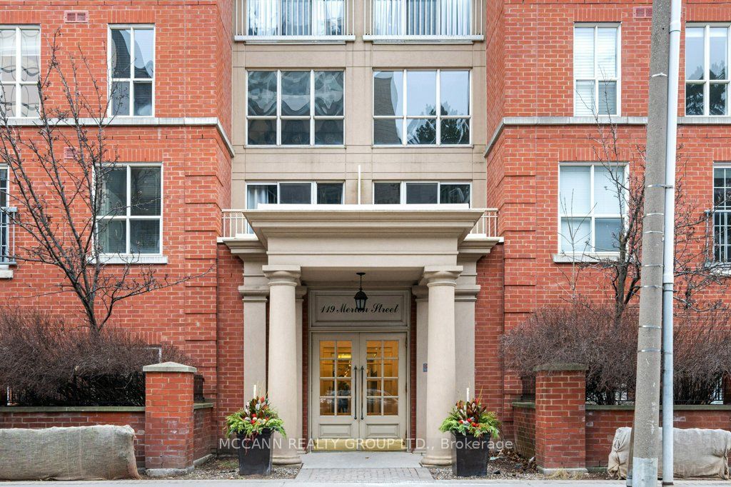 119 Merton St, #402