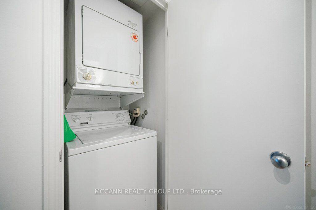 119 Merton St, #402