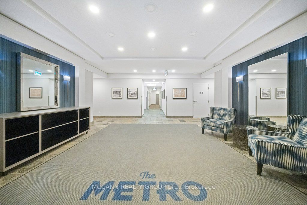 119 Merton St, #402