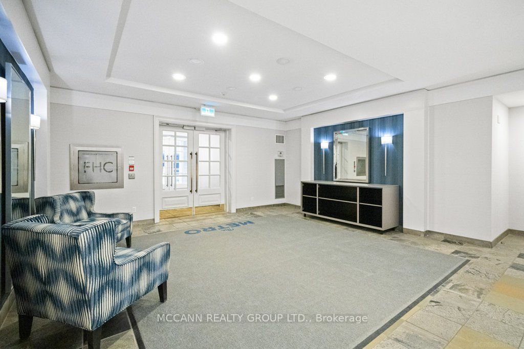 119 Merton St, #402