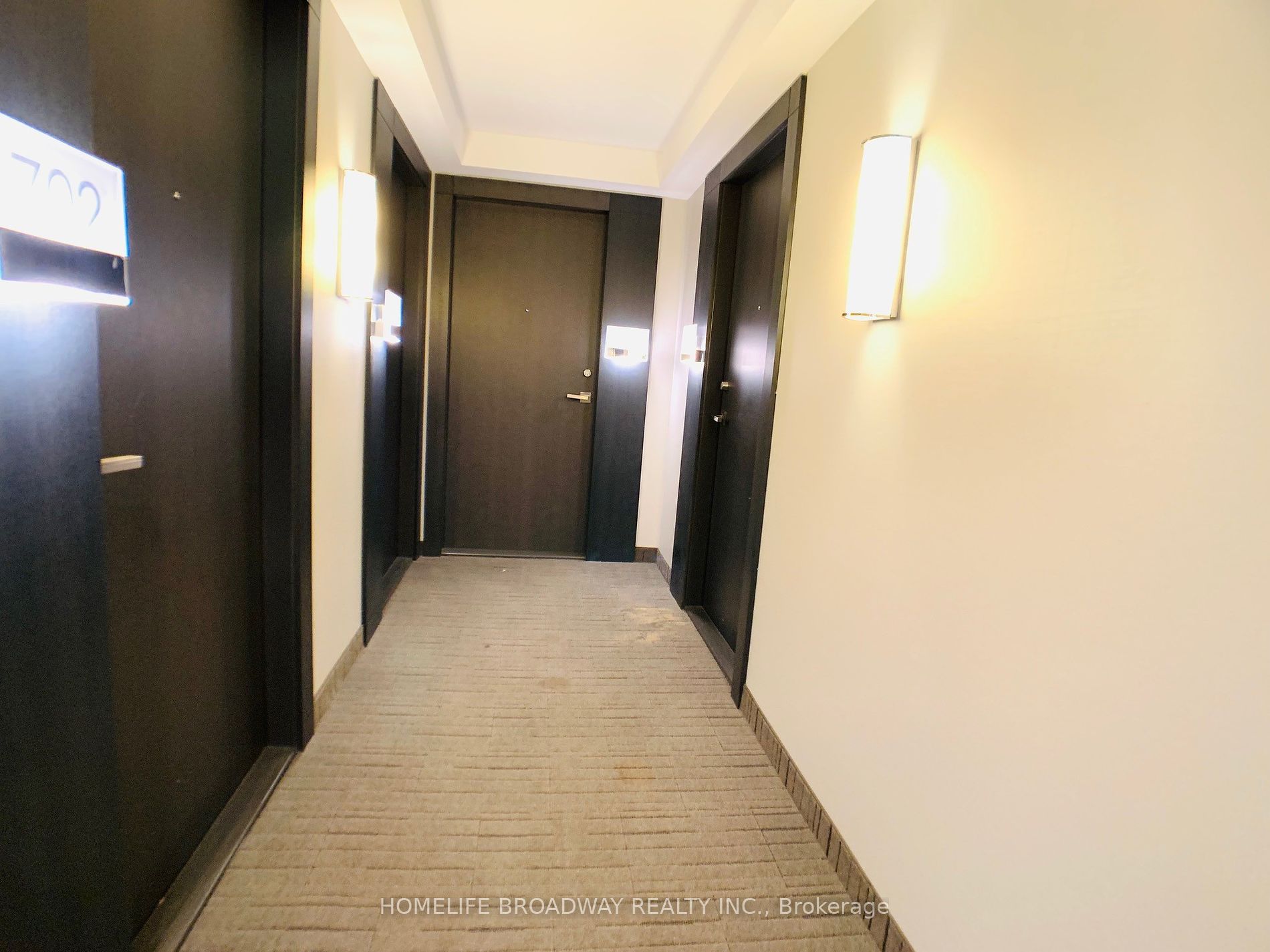 365 Church St, #704