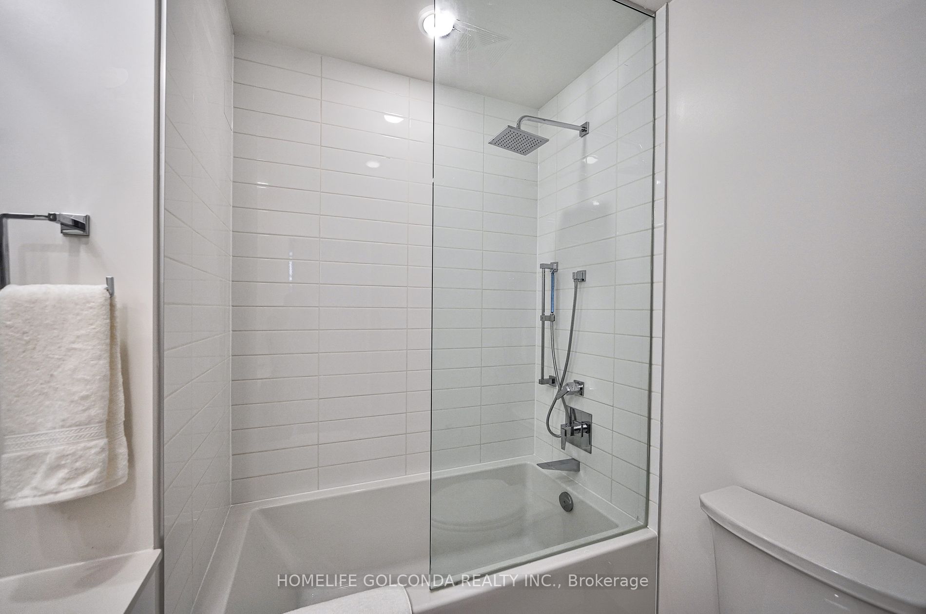 20 Lombard St, #3804