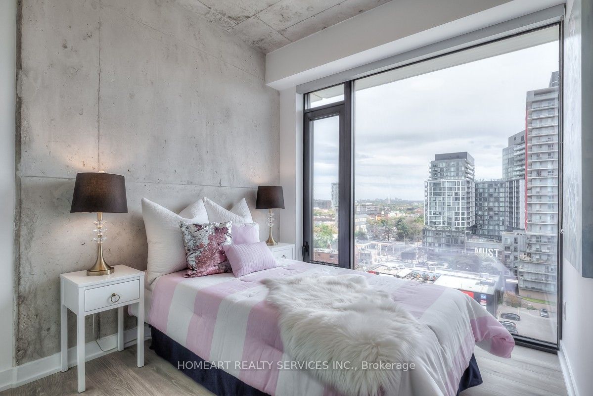 55 Ontario St, #1204