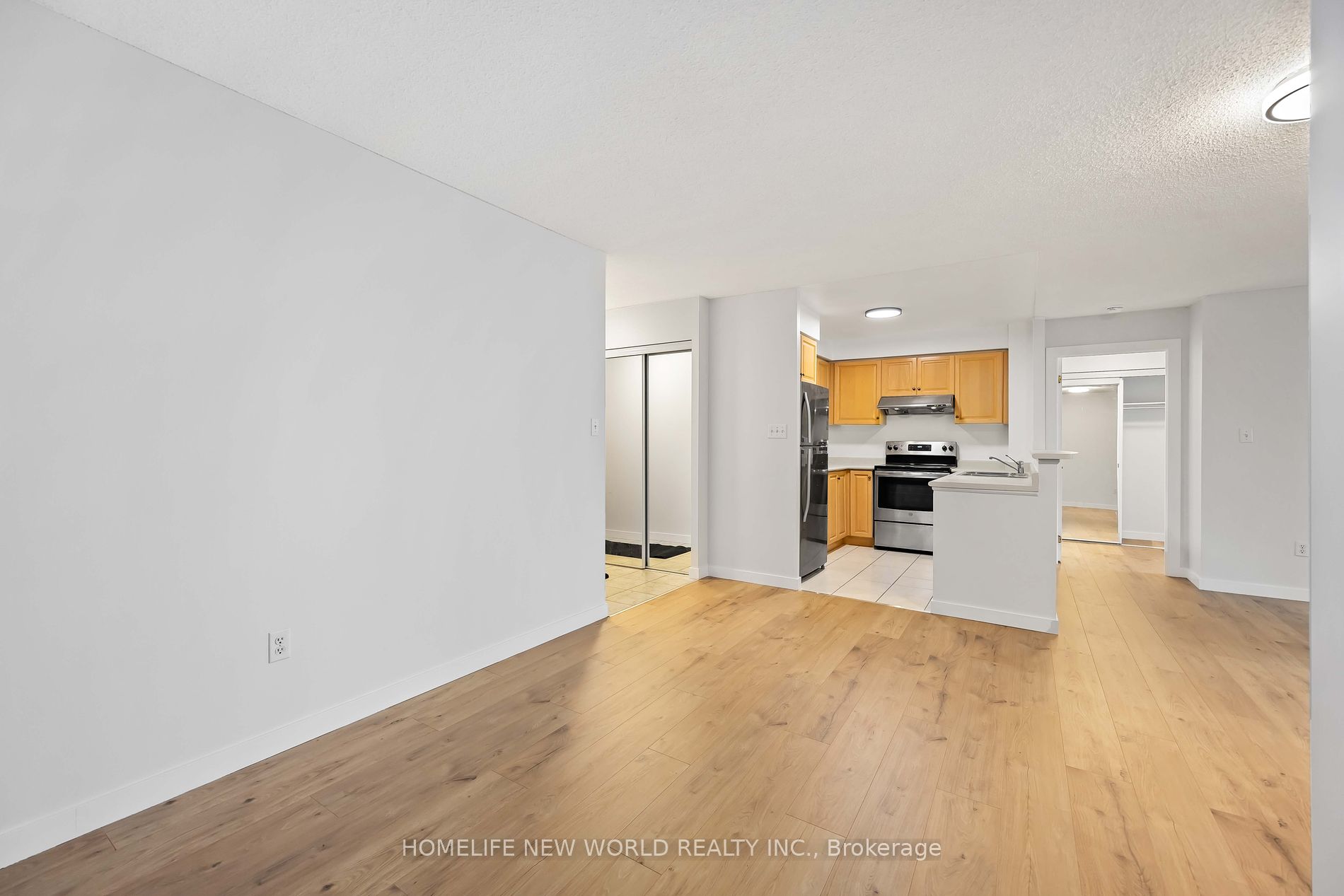 23 Lorraine Dr, #1515