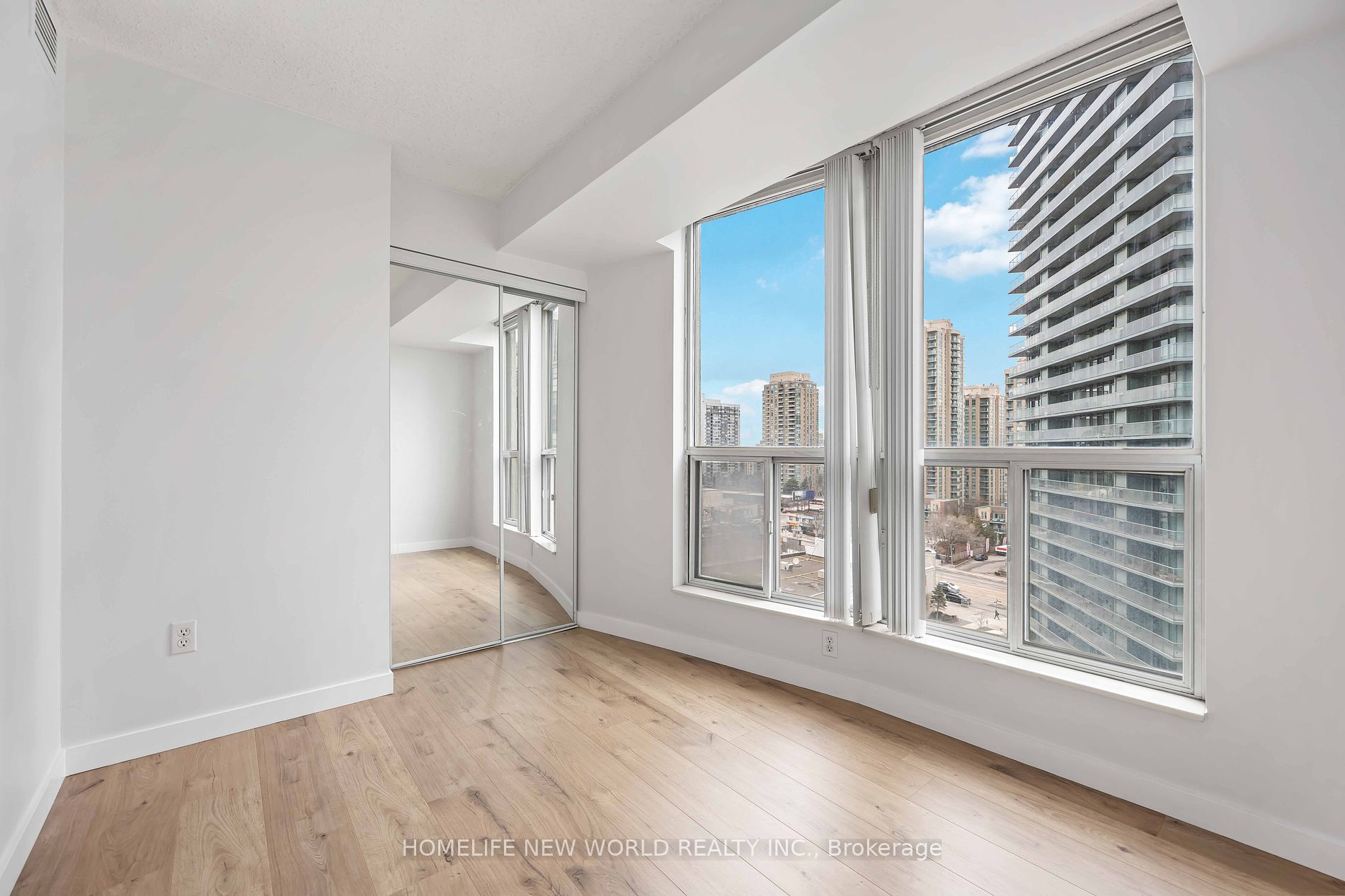23 Lorraine Dr, #1515