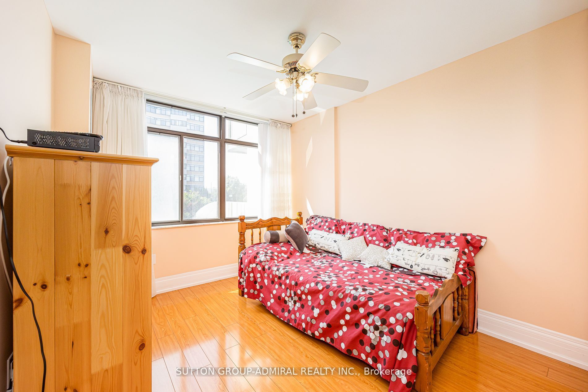 1201 Steeles Ave W, #201