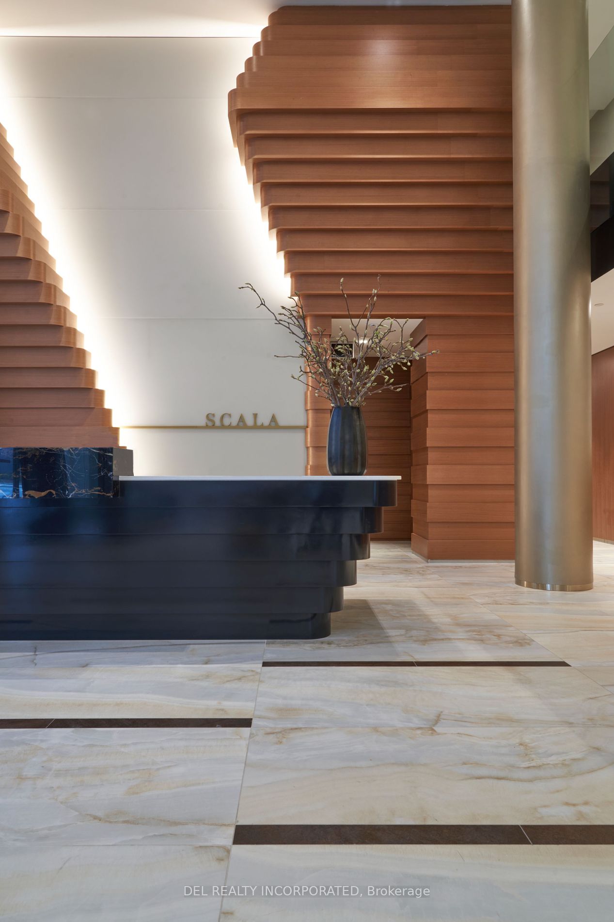 25 Adra Grado Way, #635