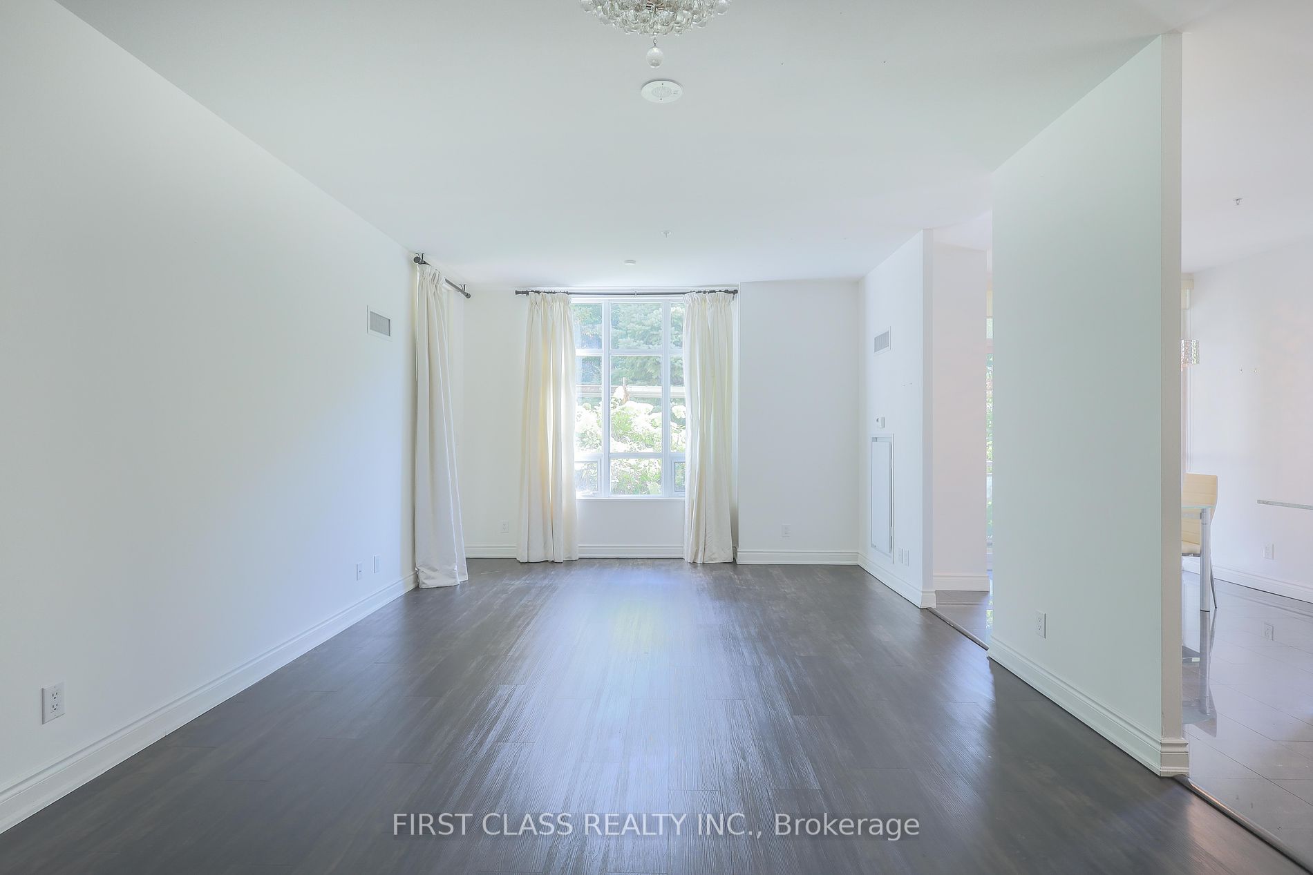 10 Bloorview Pl, #P1-01