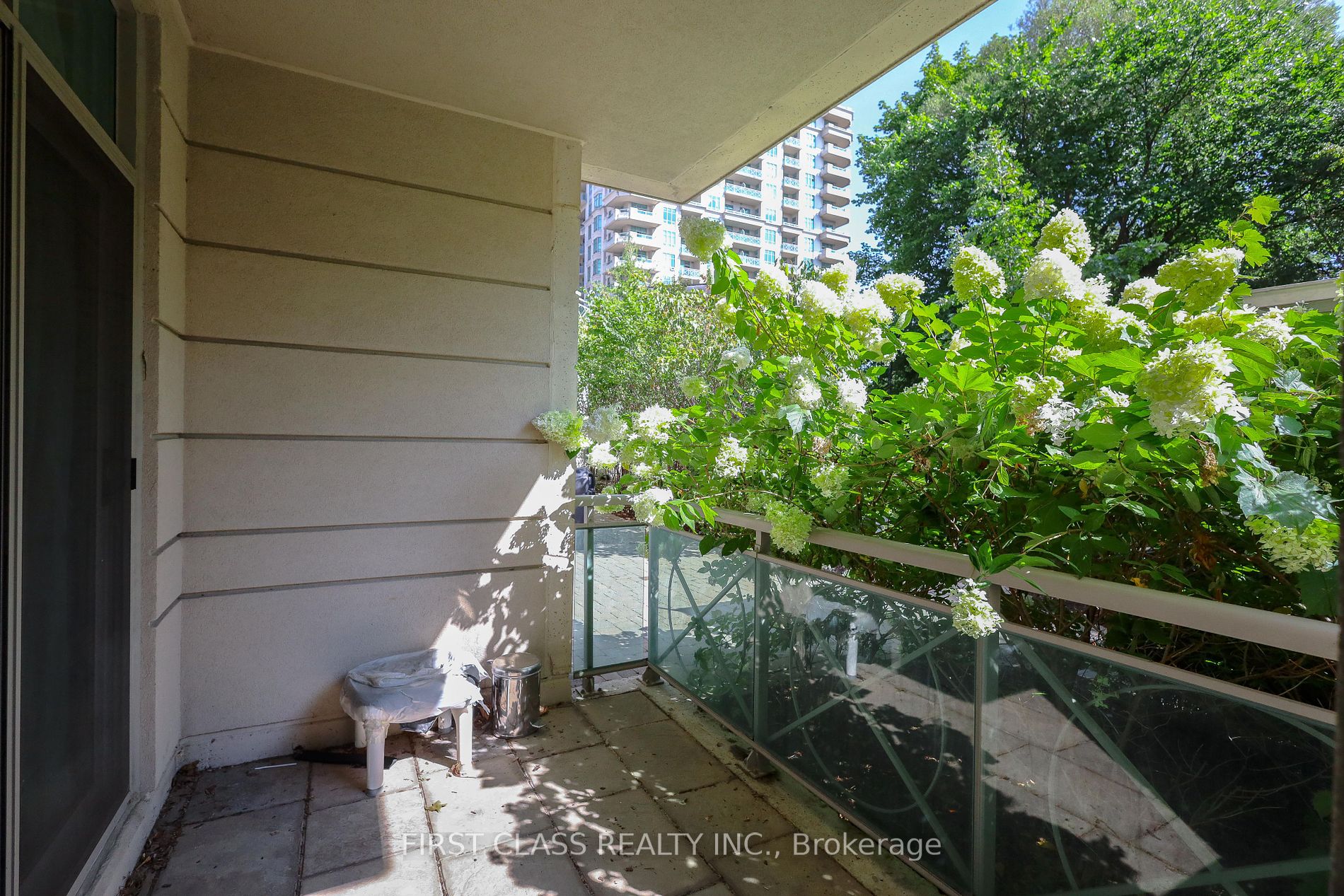 10 Bloorview Pl, #P1-01