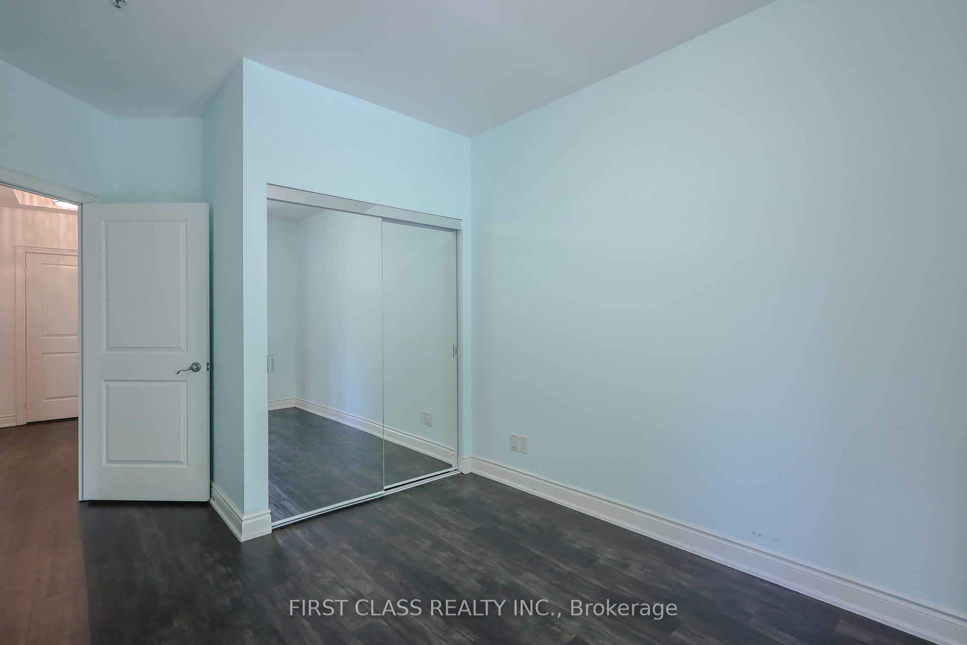 10 Bloorview Pl, #P1-01