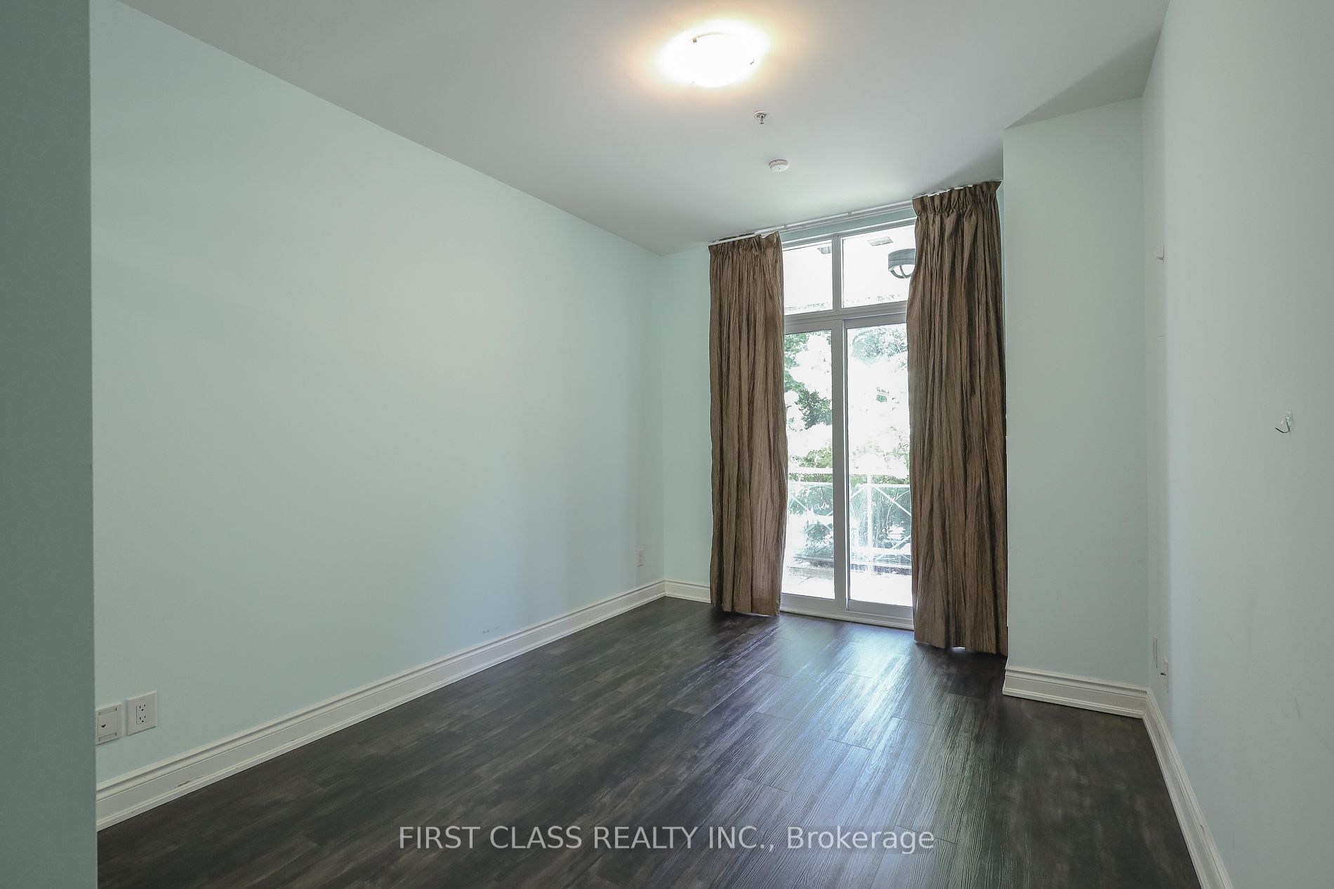 10 Bloorview Pl, #P1-01