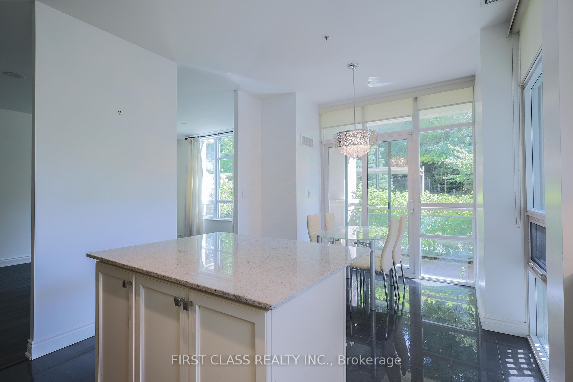 10 Bloorview Pl, #P1-01