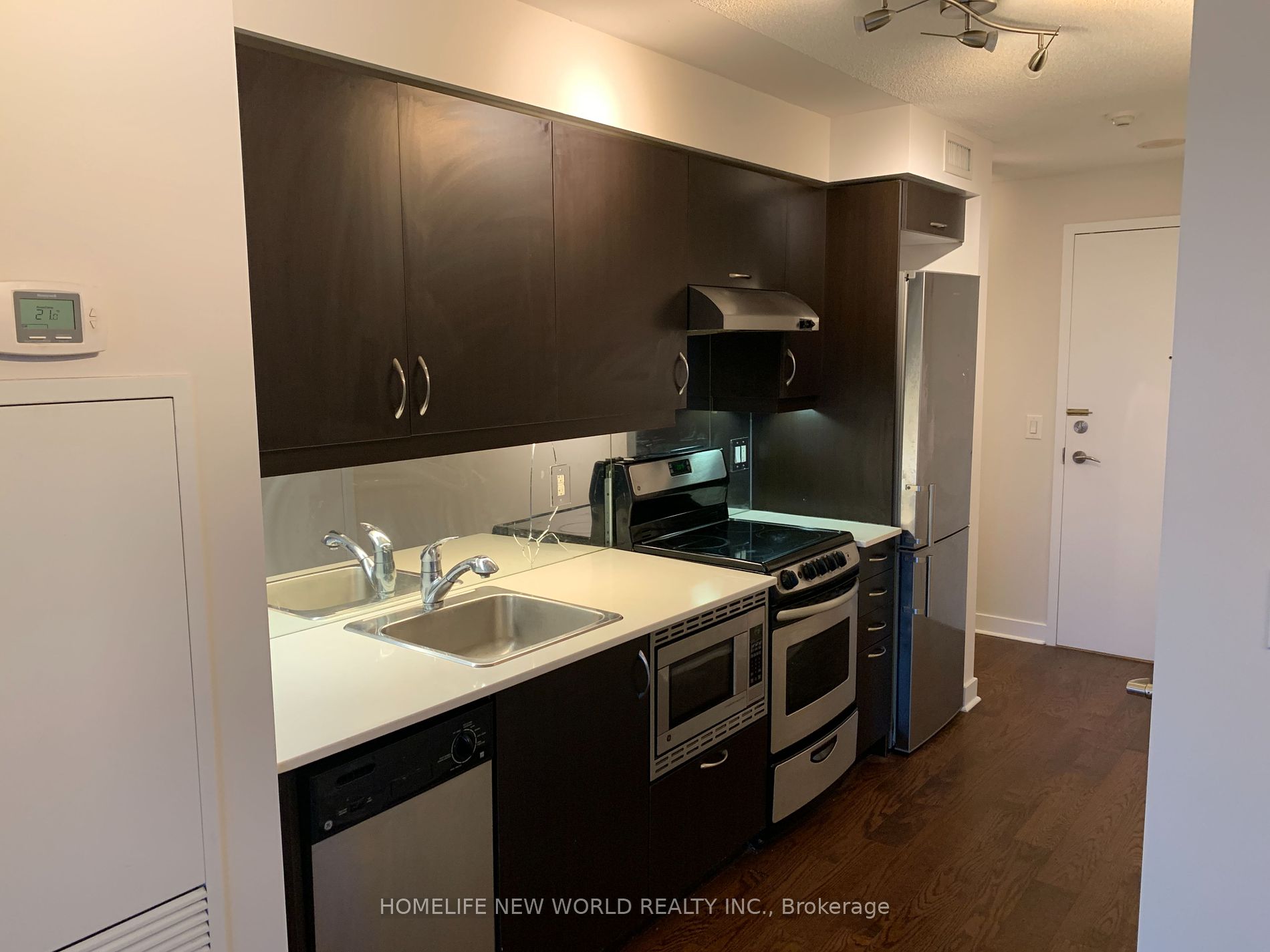 320 Richmond St E, #1117
