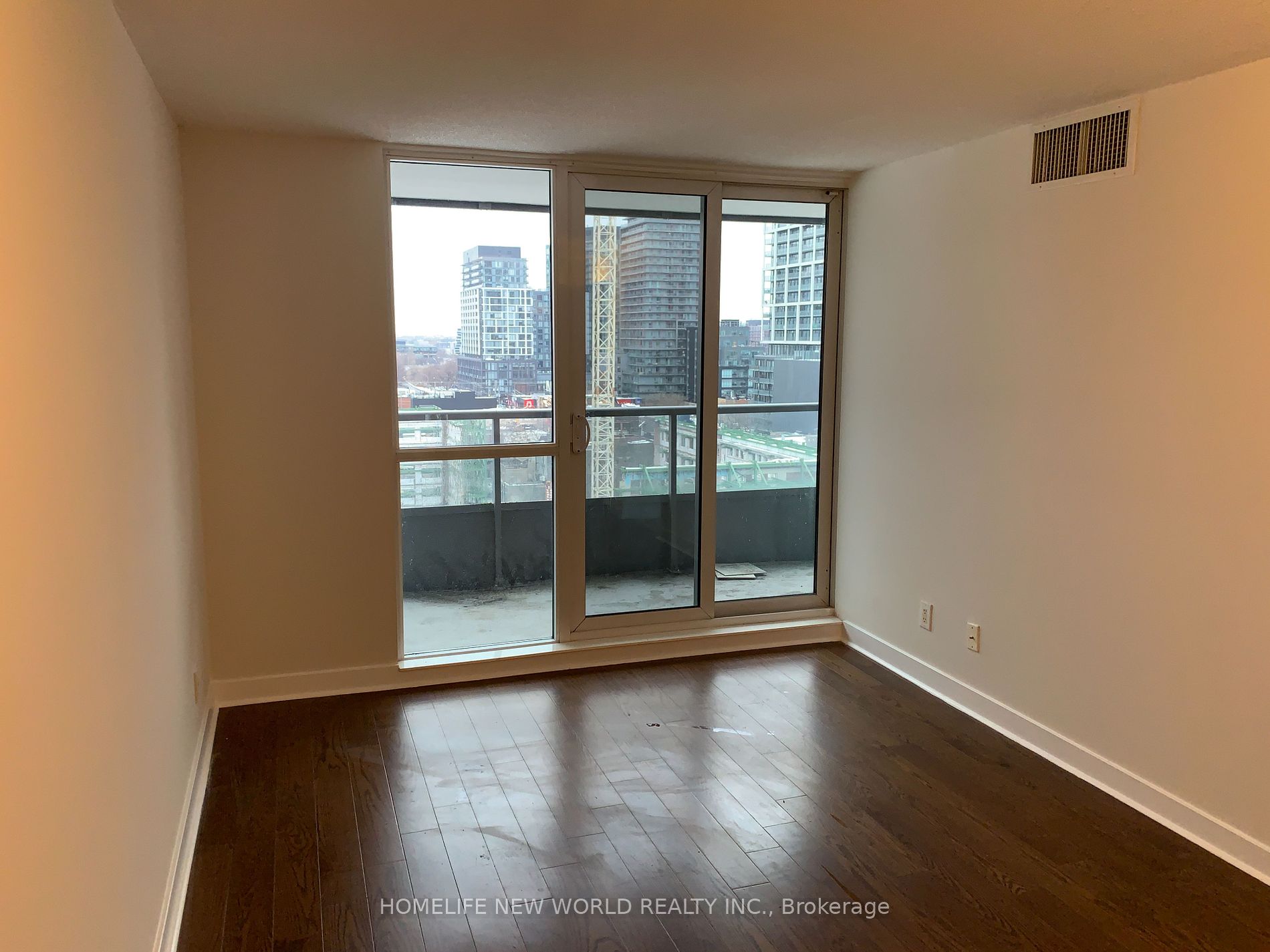 320 Richmond St E, #1117