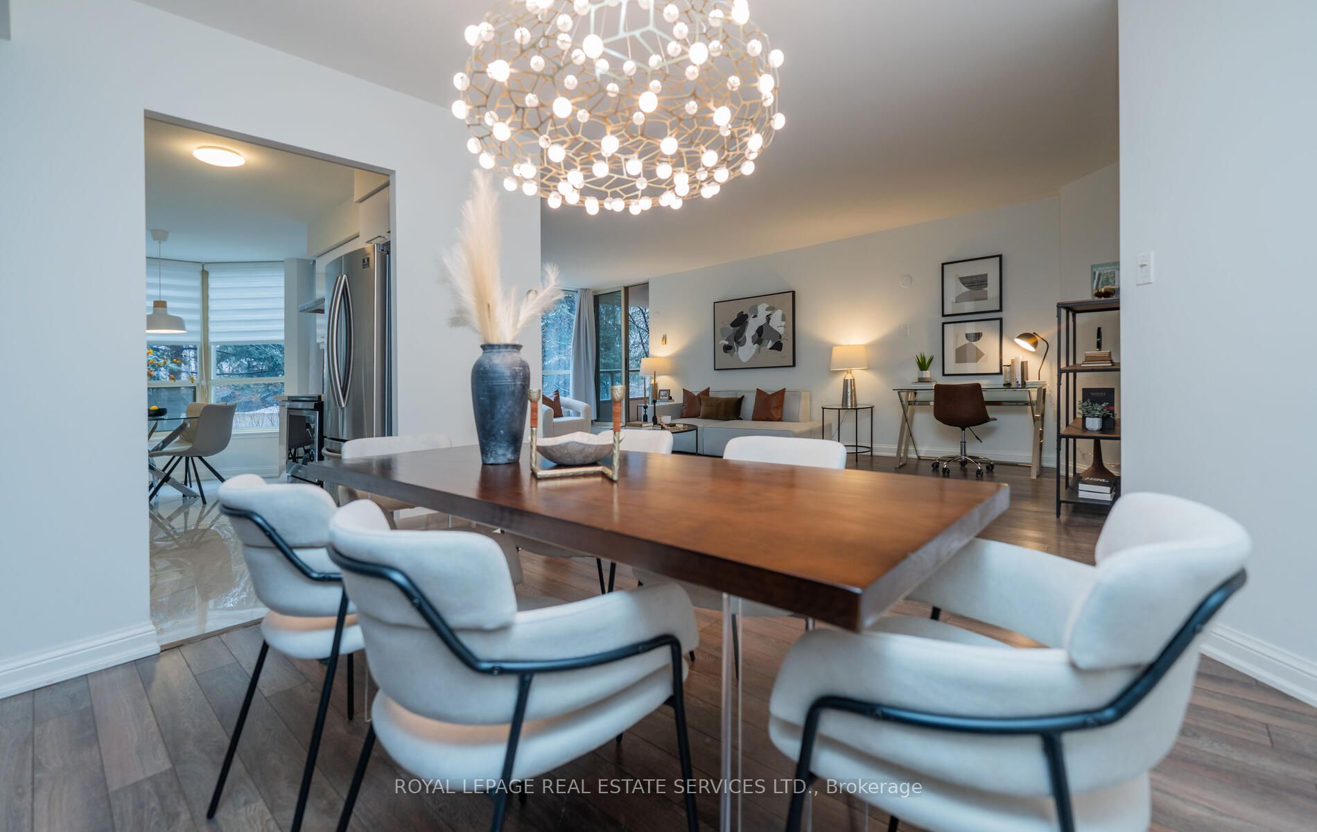 3800 Yonge St, #103