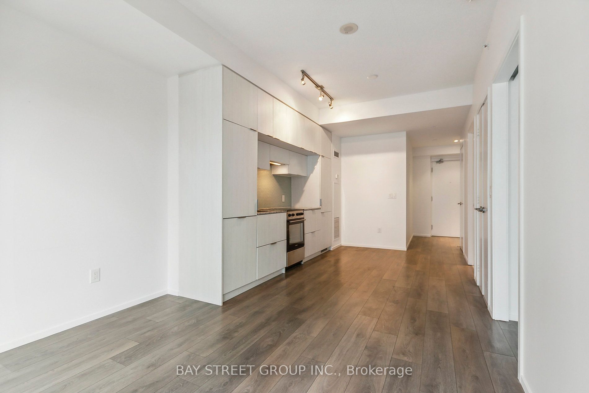 159 Dundas St E, #1703