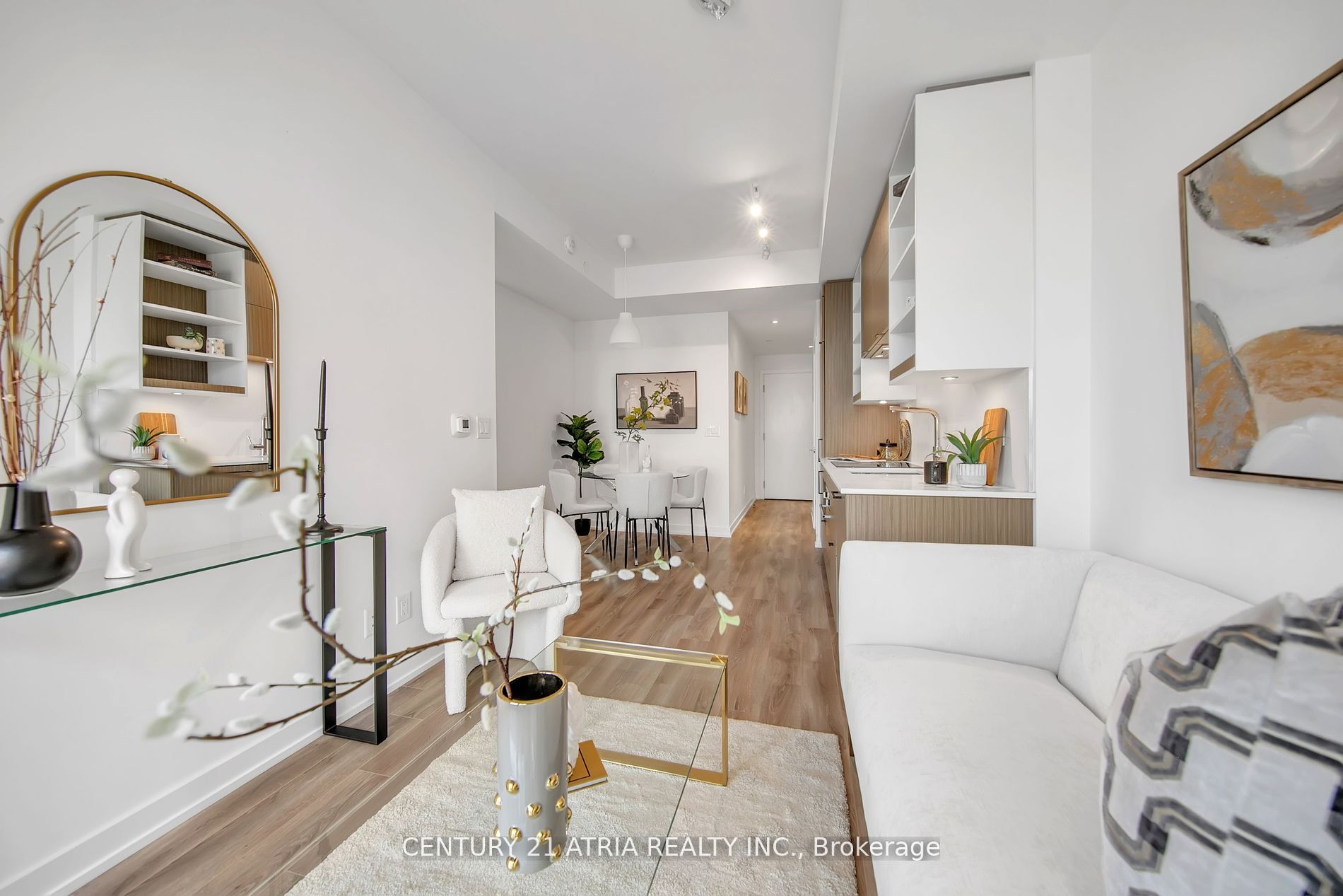 20 Edward St, #624