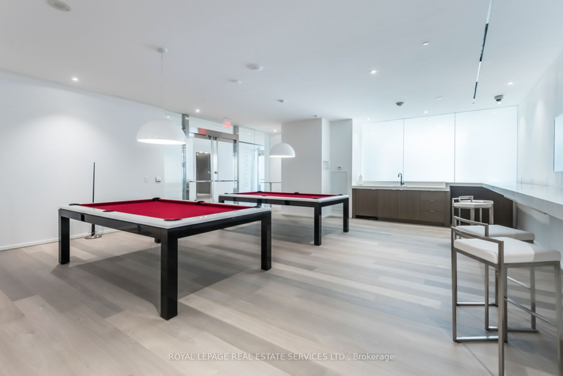 1 Bloor St E, #3309
