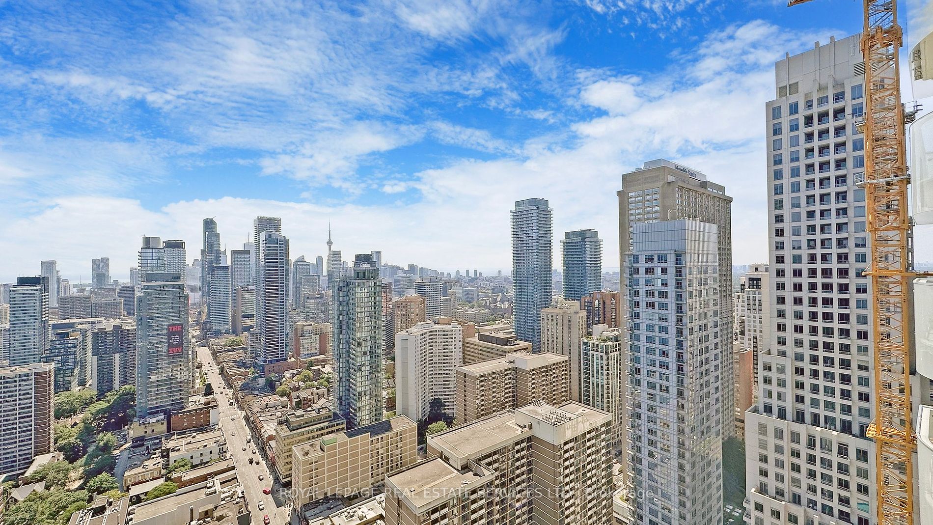 1 Bloor St E, #3309