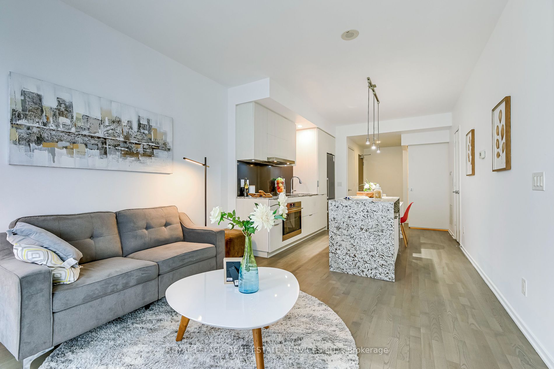 1 Bloor St E, #3309