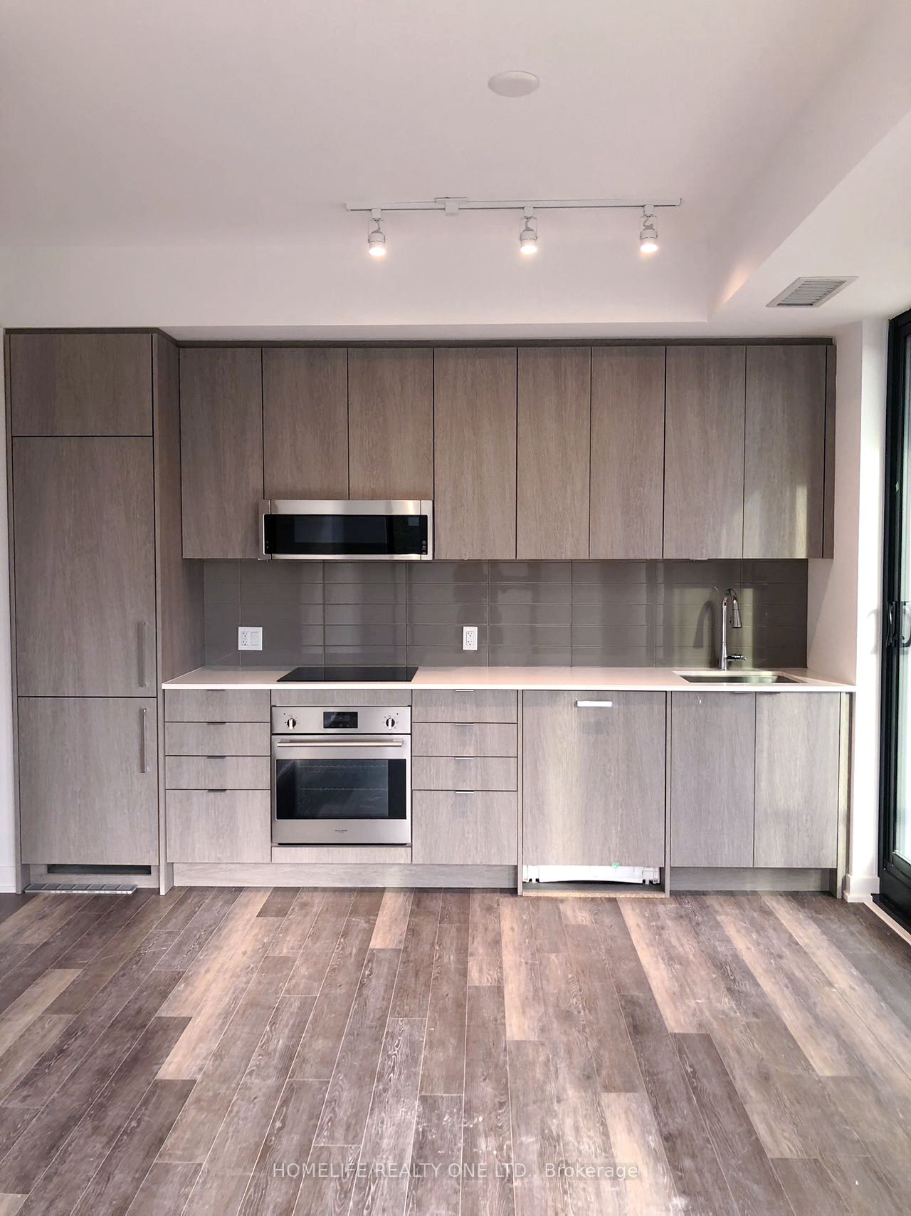 250 Lawrence Avenue W, #309