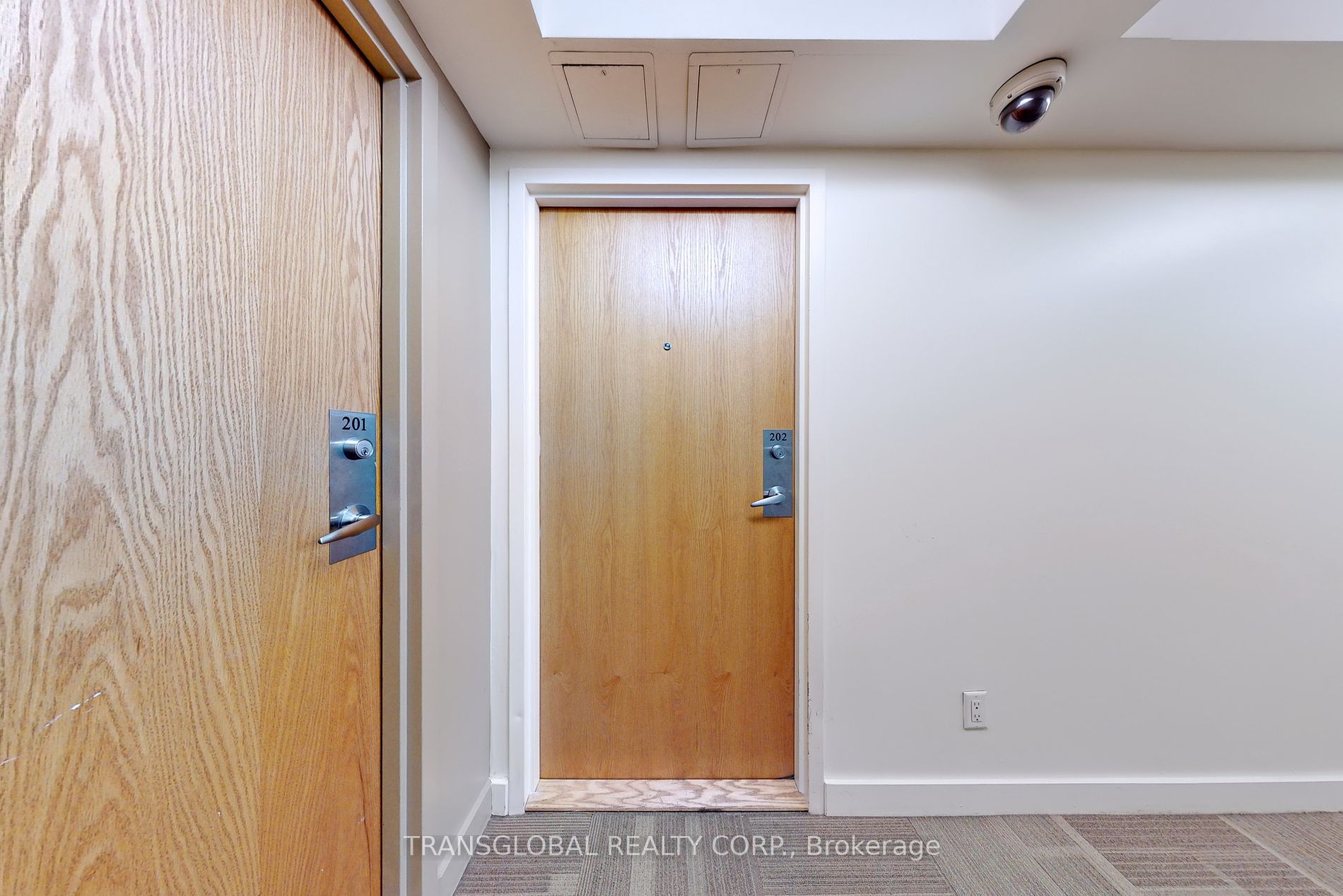 20 Joe Shuster Way, #202