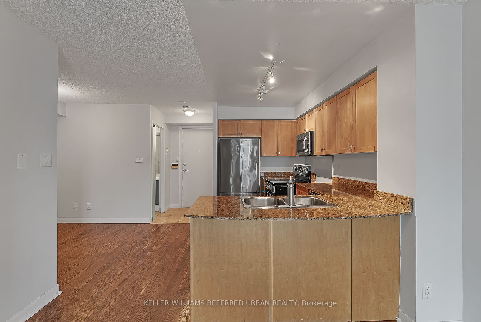 313 Richmond St E, #862