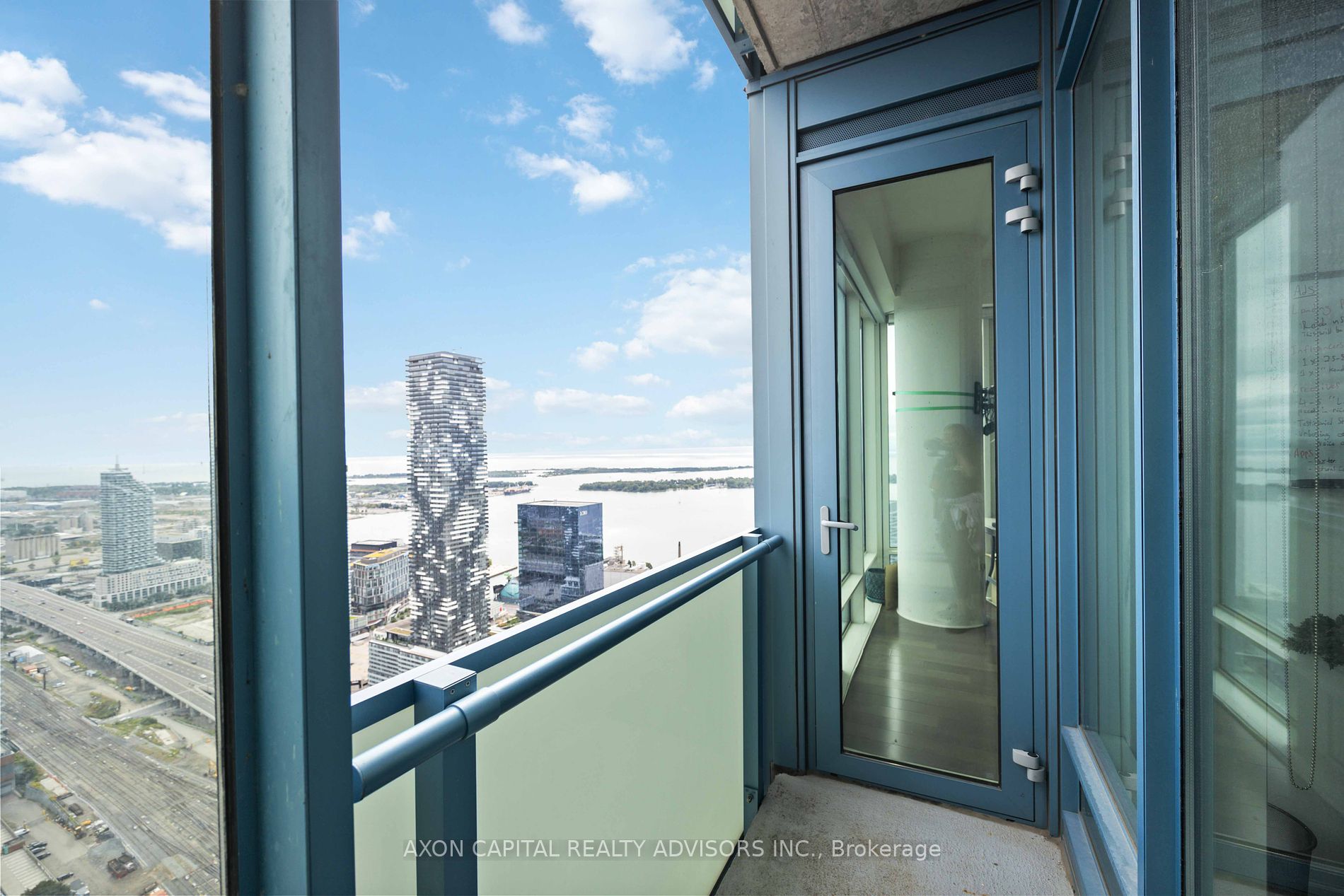 8 The Esplanade, #5409