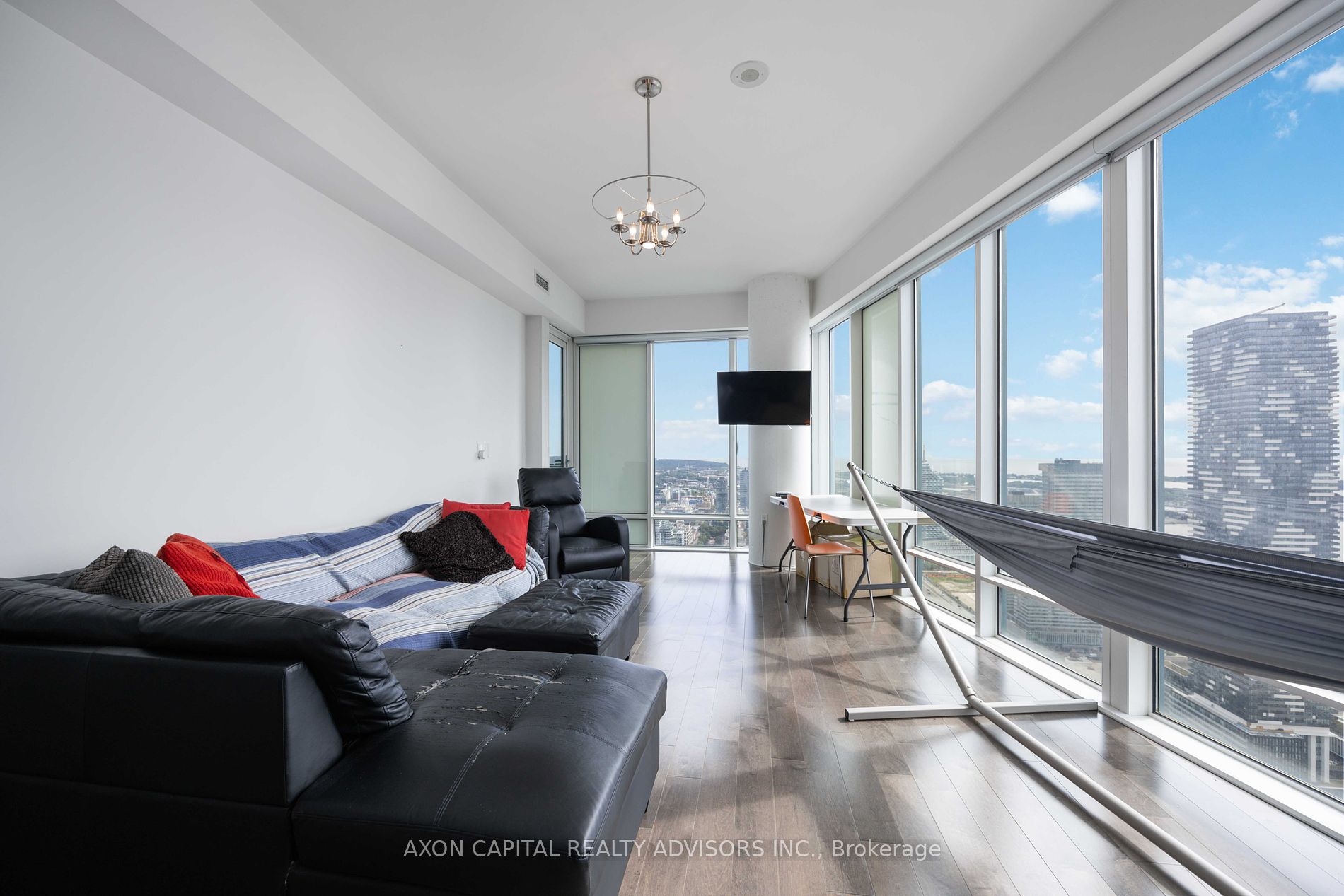 8 The Esplanade, #5409