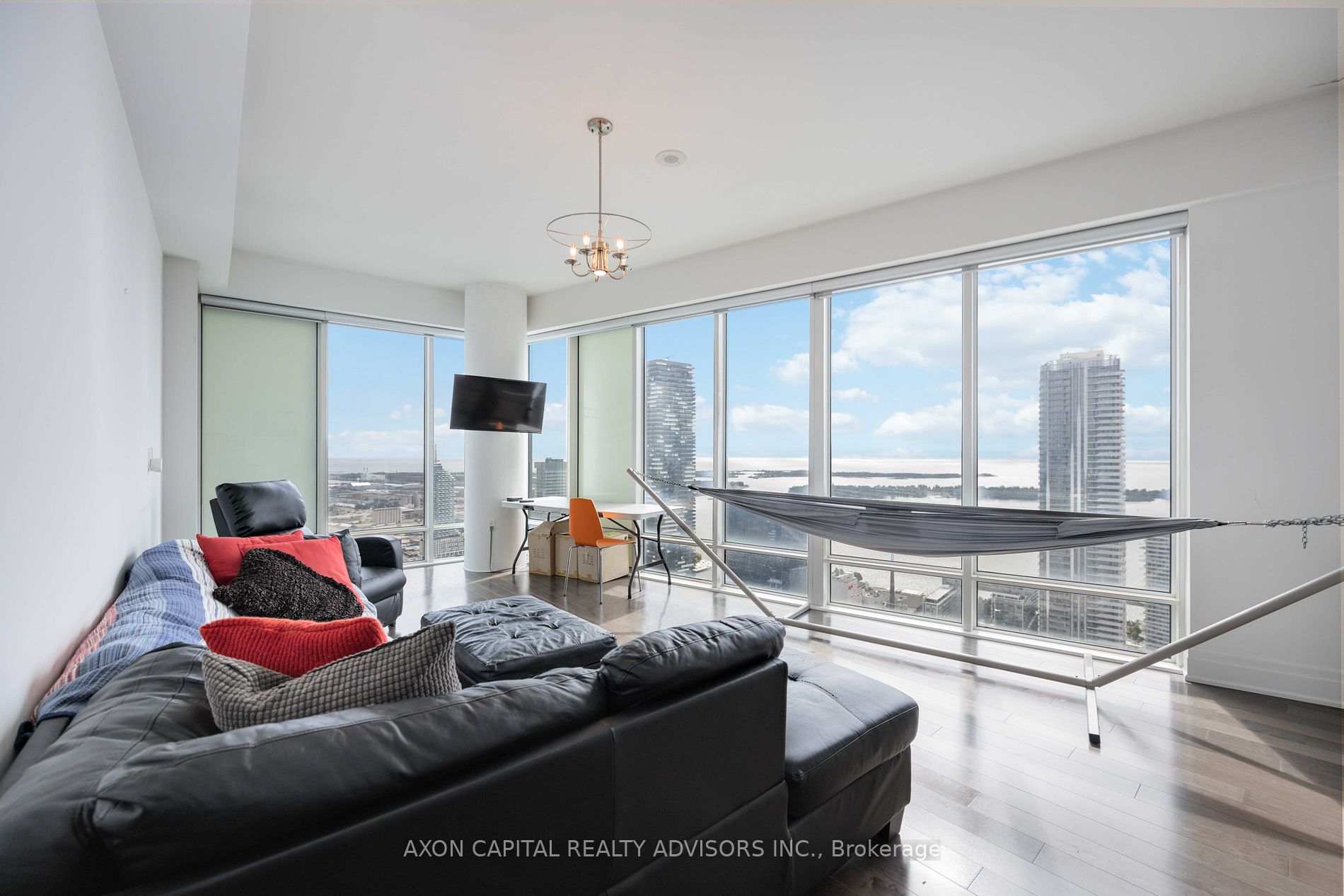 8 The Esplanade, #5409
