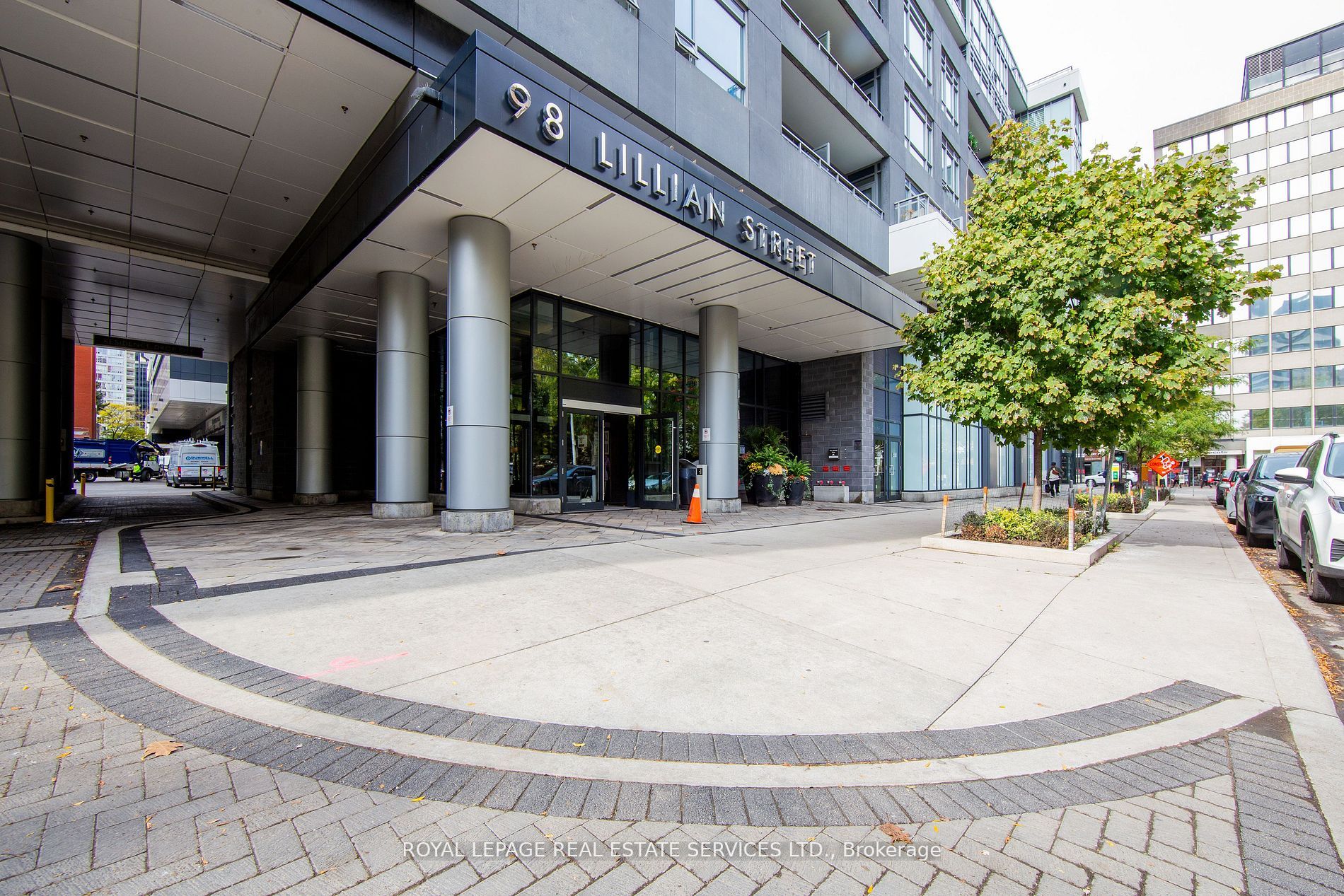 98 Lillian Street, #520