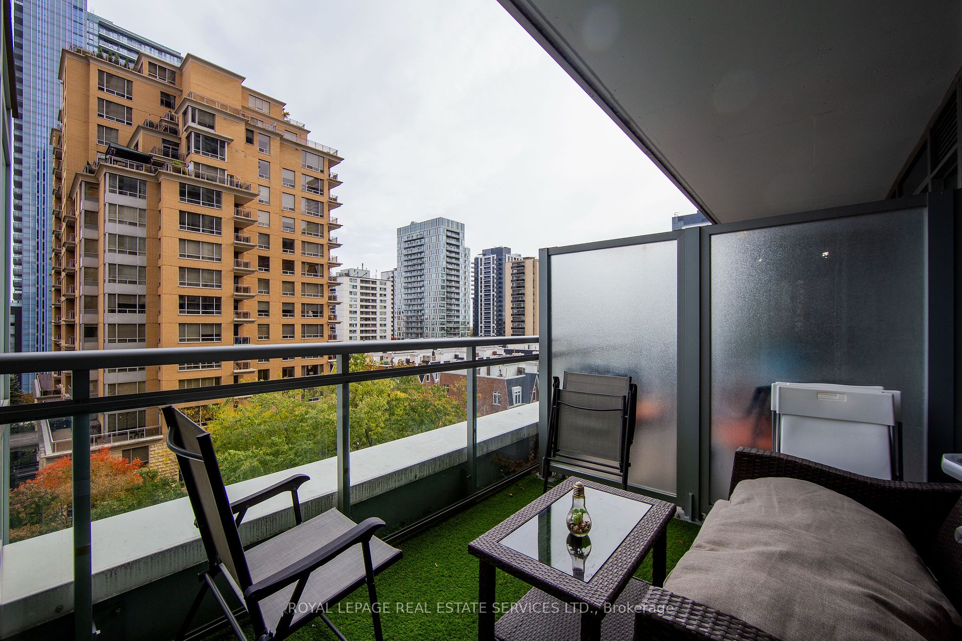 98 Lillian Street, #520