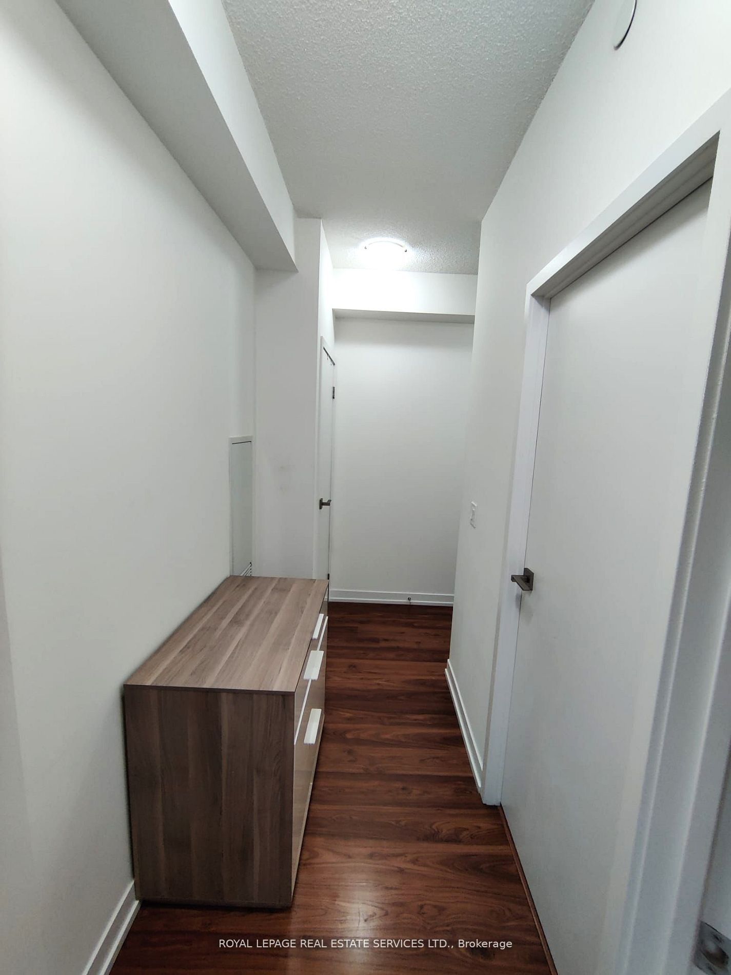 98 Lillian Street, #520
