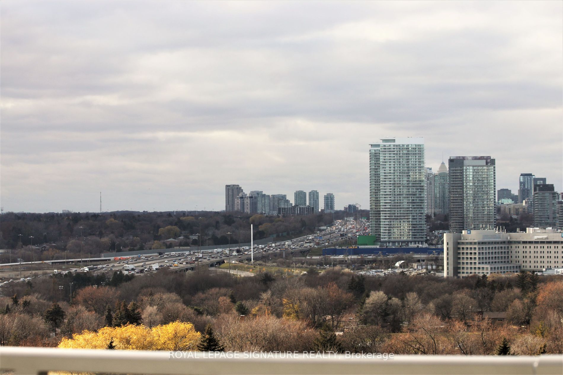36 Forest Manor Rd, #405