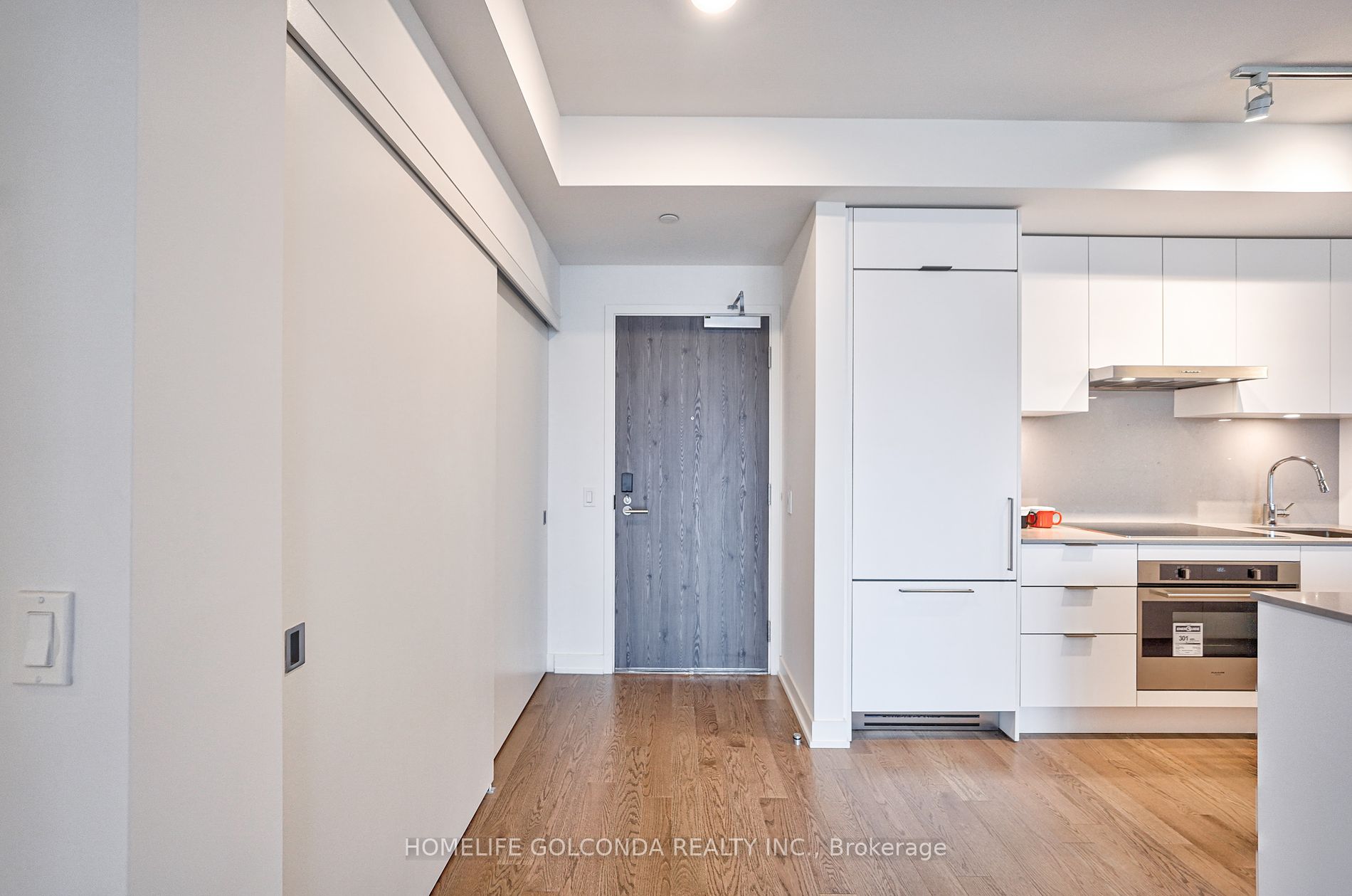 20 Lombard St, #3804