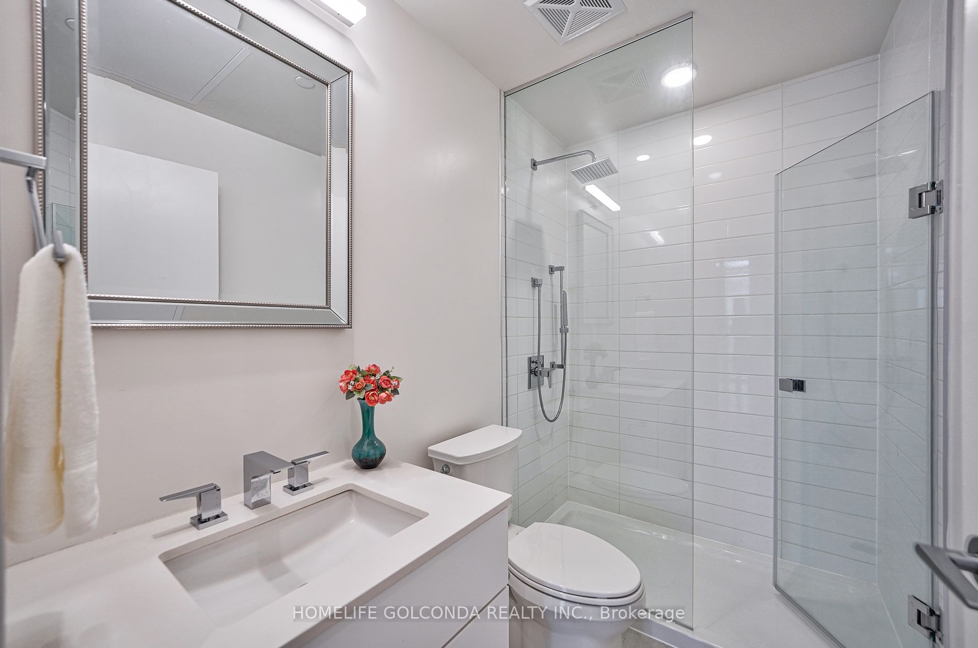 20 Lombard St, #3804