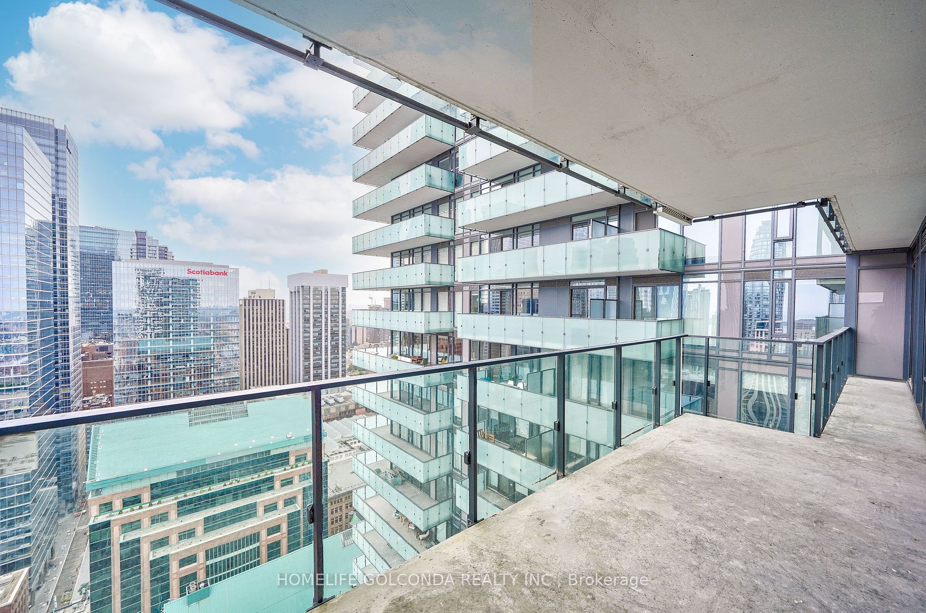 20 Lombard St, #3804