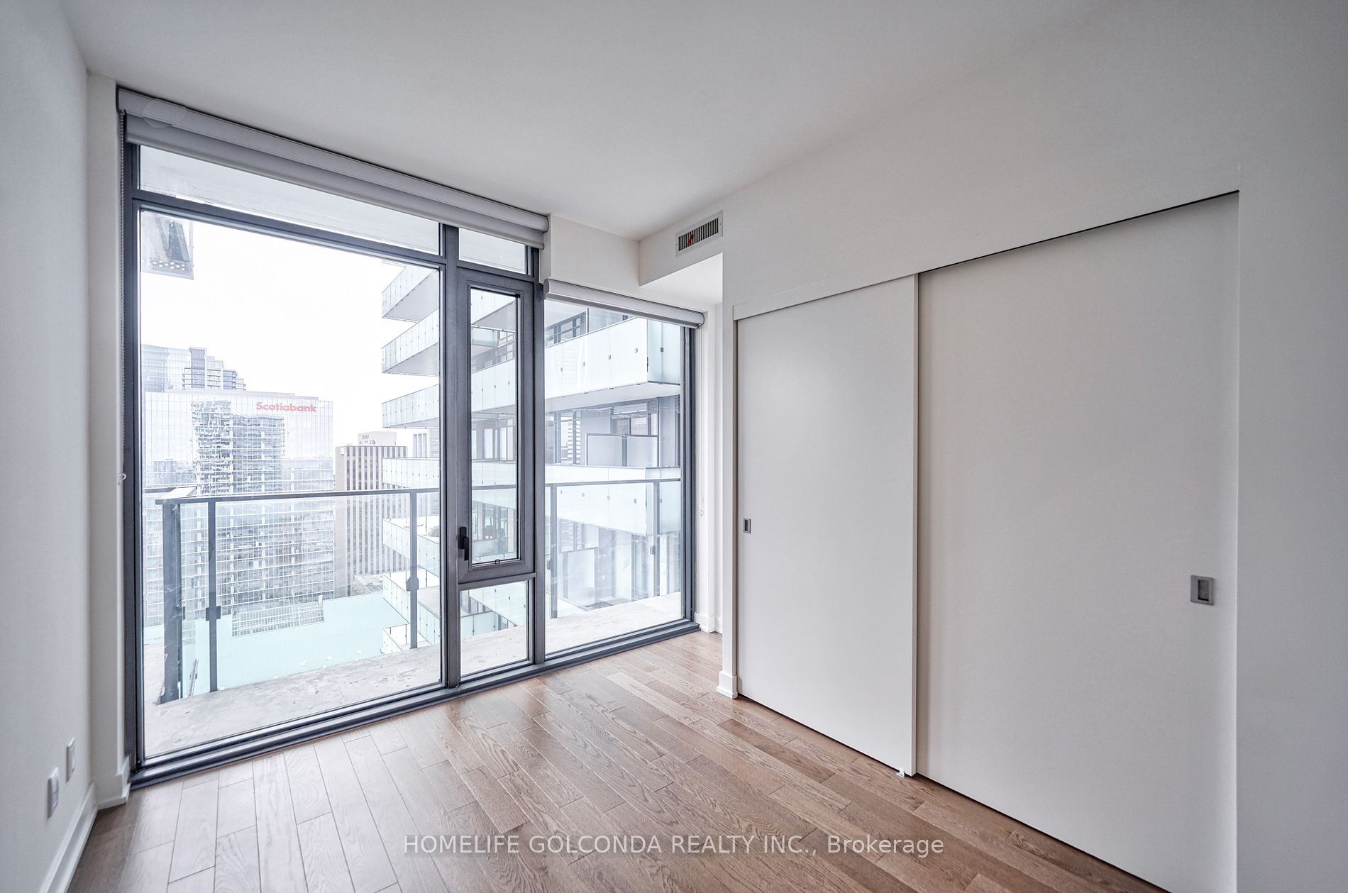 20 Lombard St, #3804