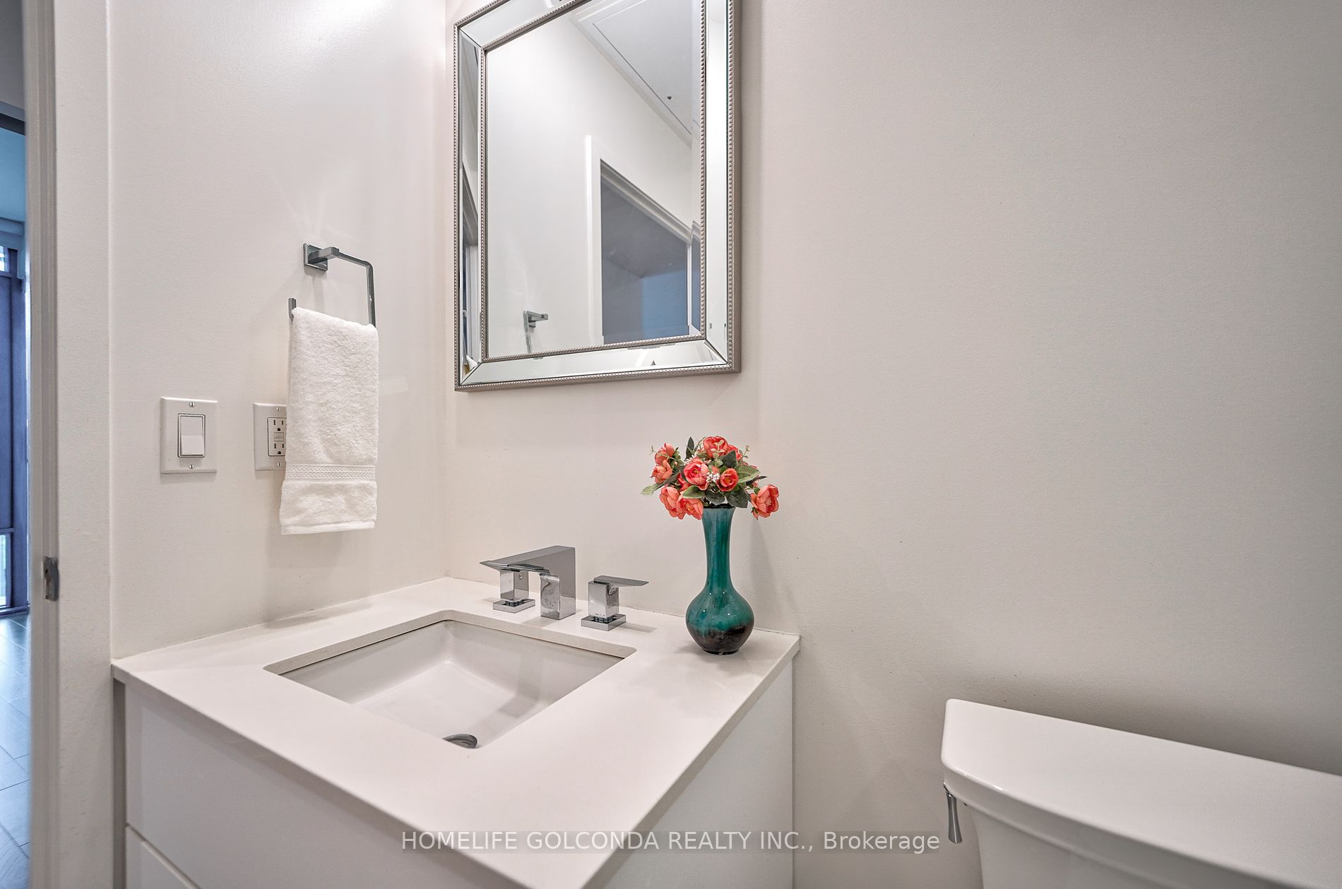 20 Lombard St, #3804
