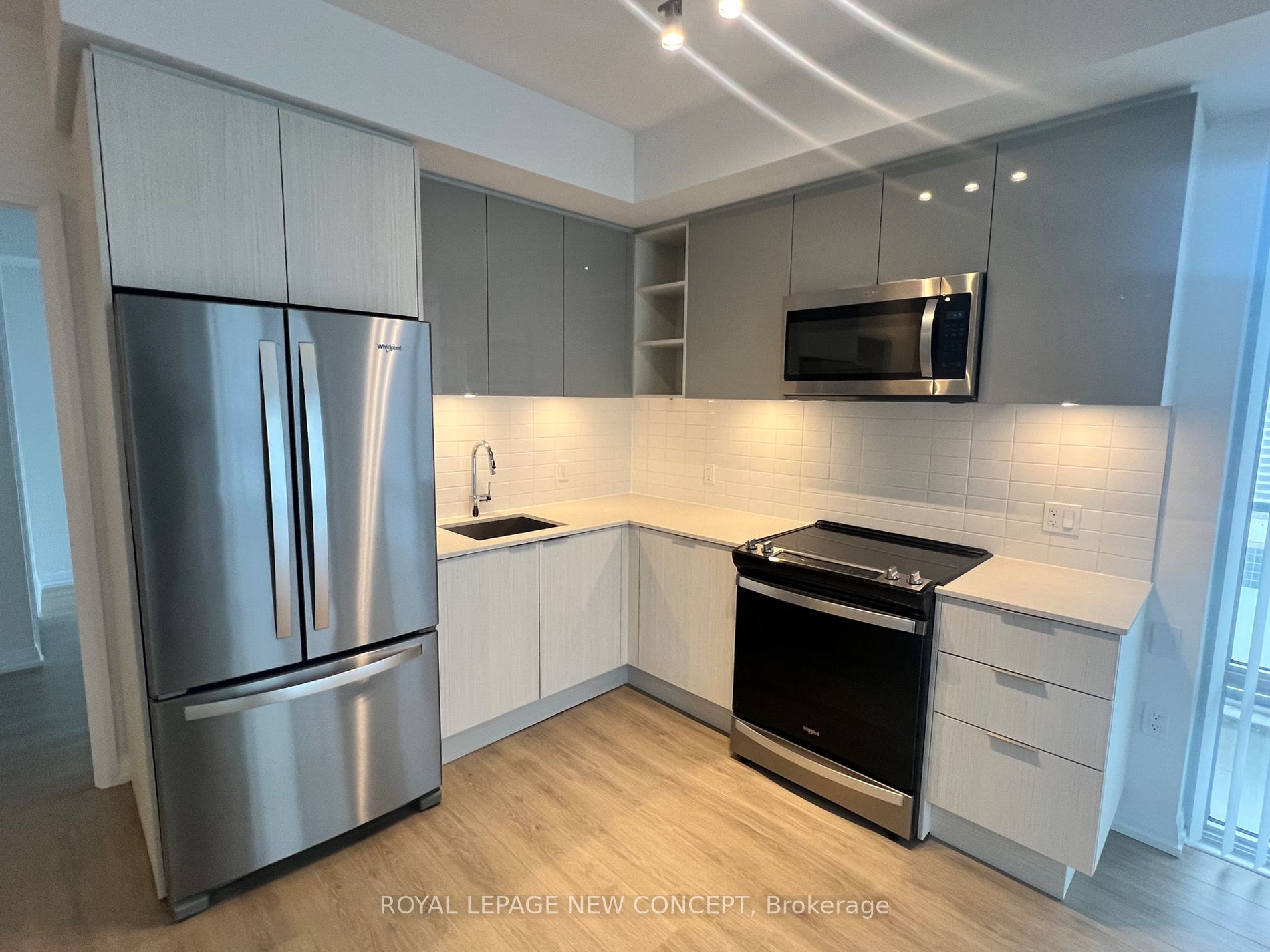50 Dunfield Ave, #2219
