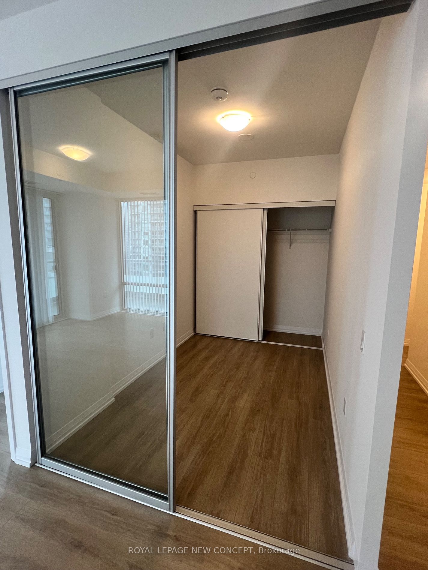 50 Dunfield Ave, #2219