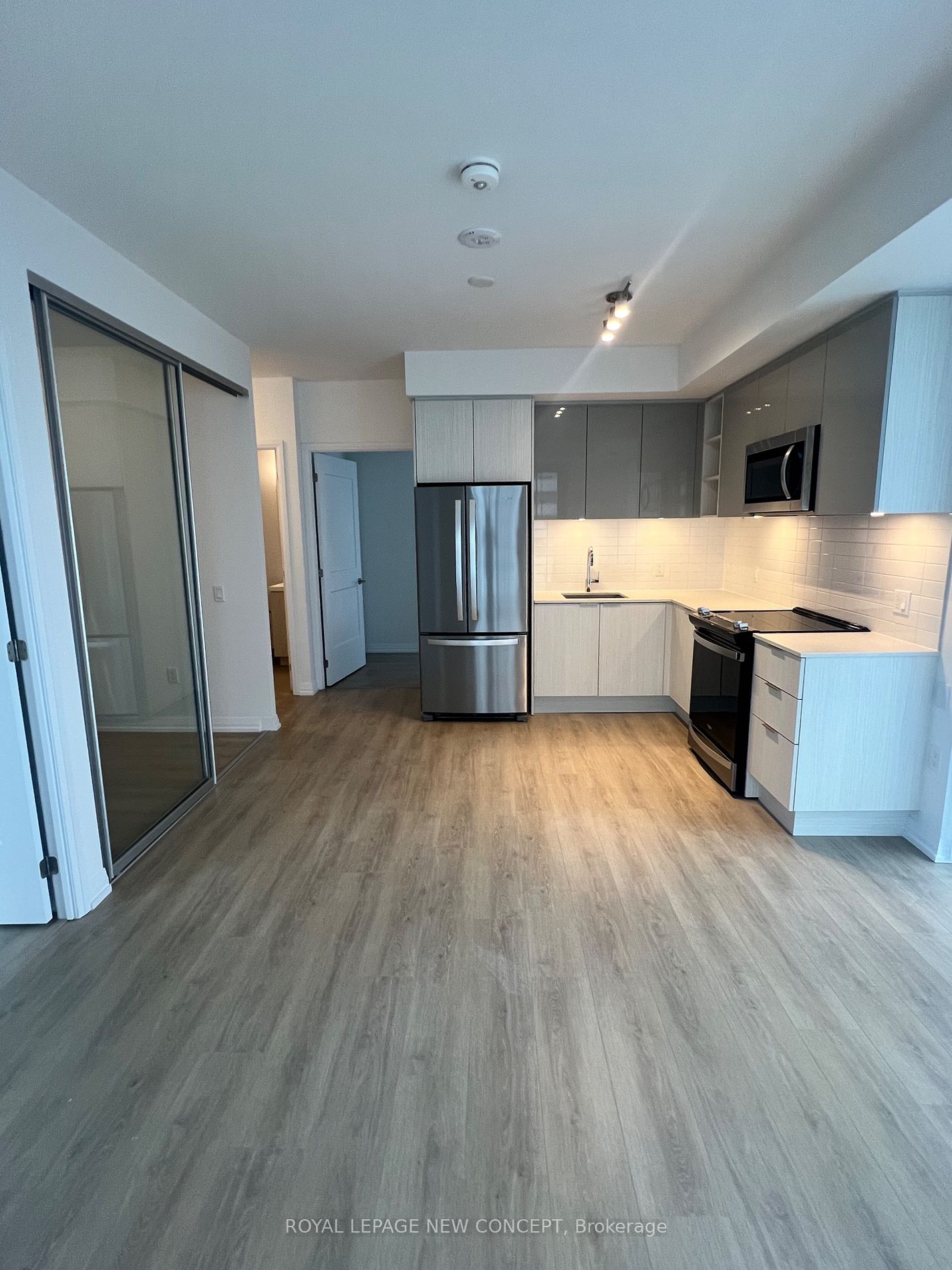 50 Dunfield Ave, #2219