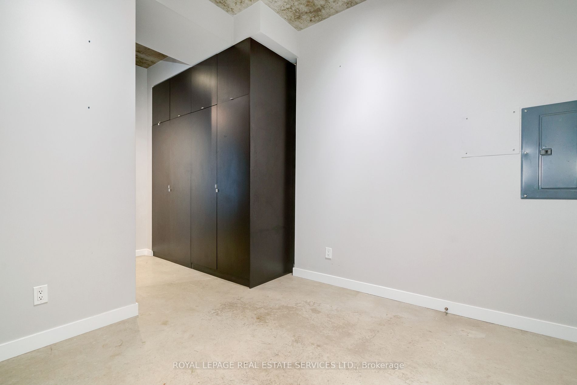 23 Brant St, #409